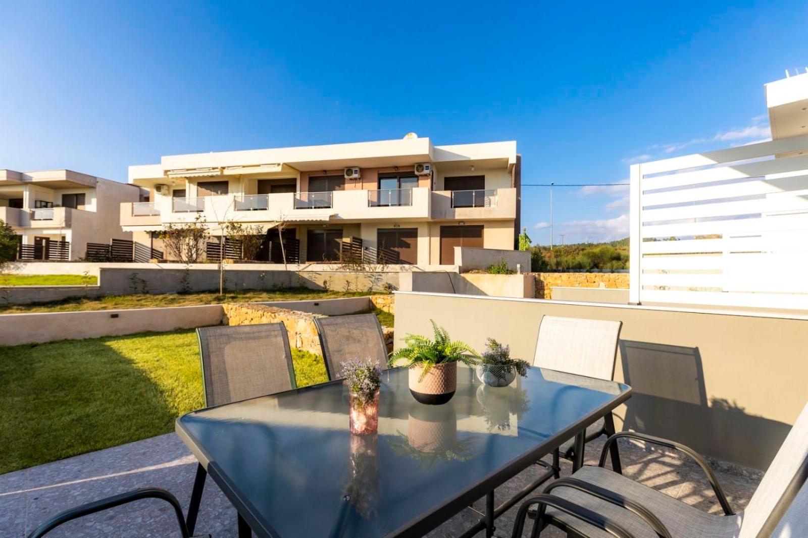 TwinStars Superior Apartment