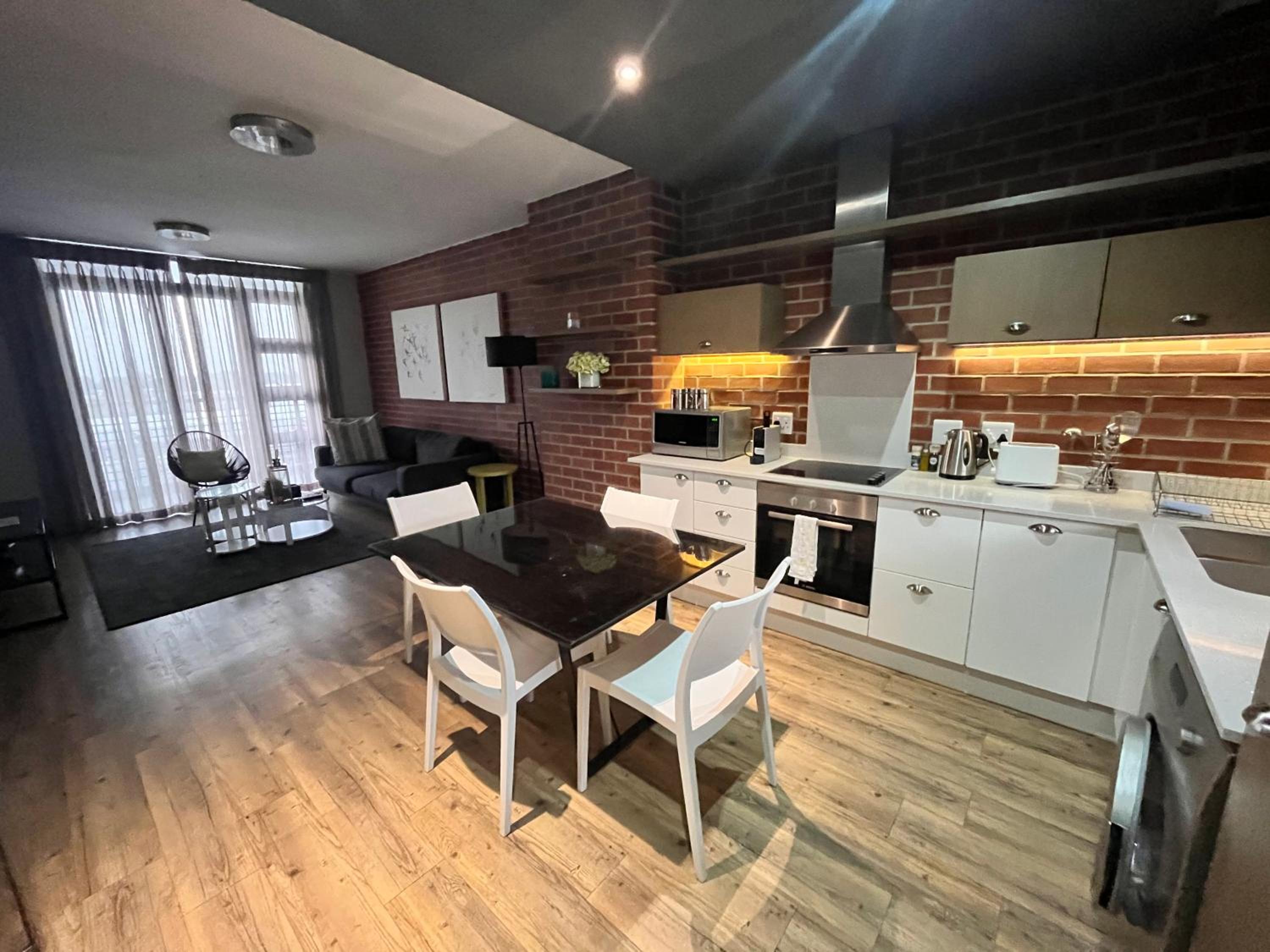 The Vantage Serviced Apartment Collection