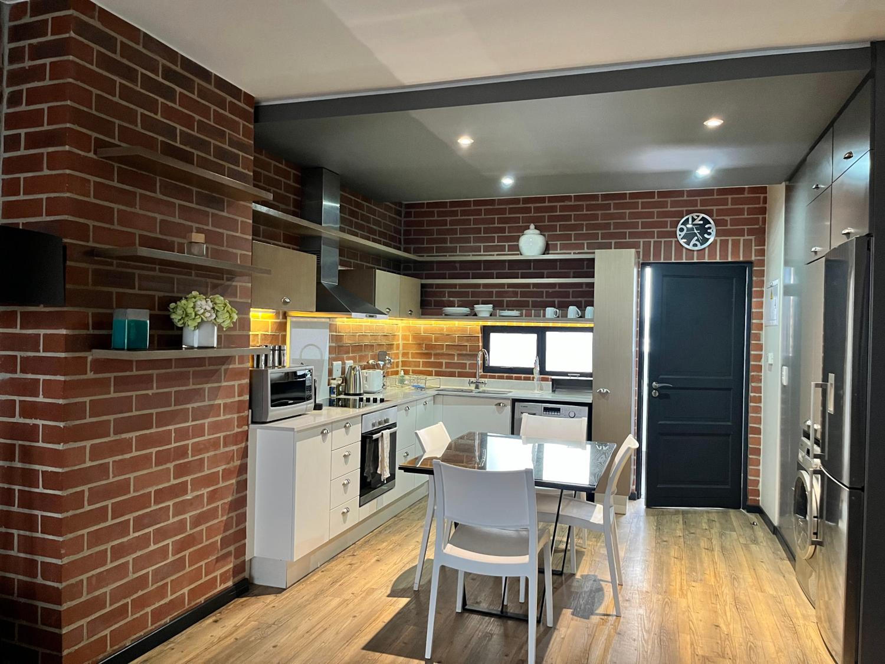 The Vantage Serviced Apartment Collection