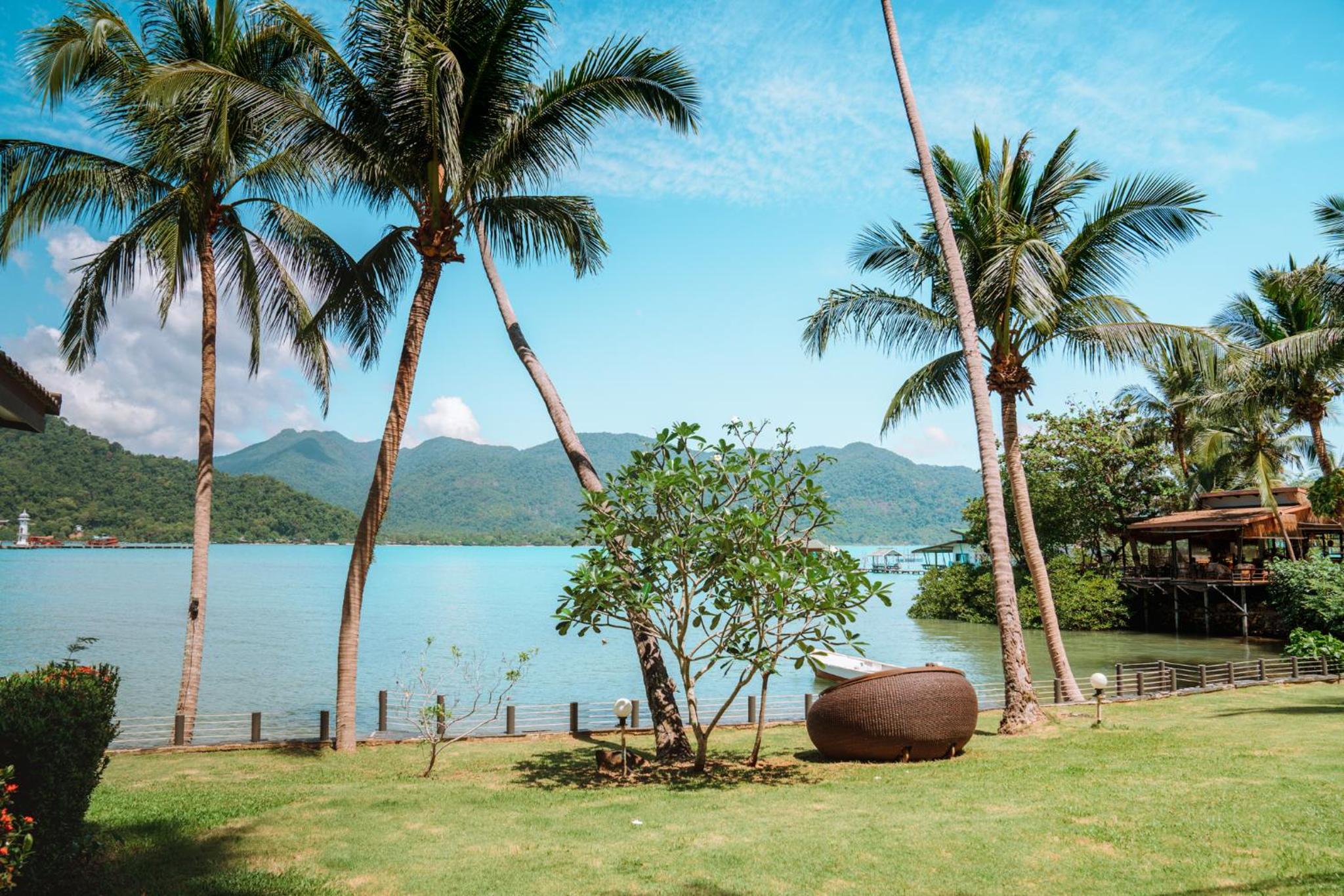 Resolution Resort