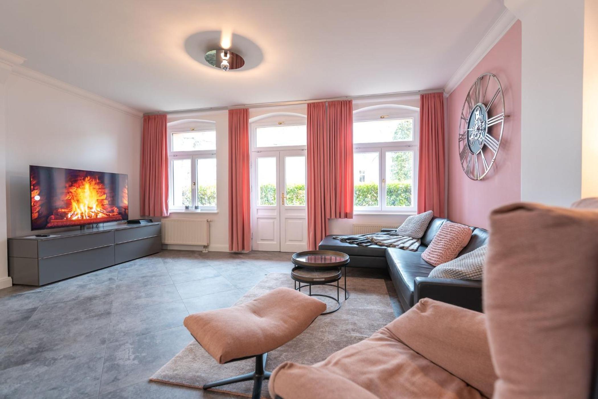 Villa Hintze, Sommerresidenz strandnah & Hunde erlaubt