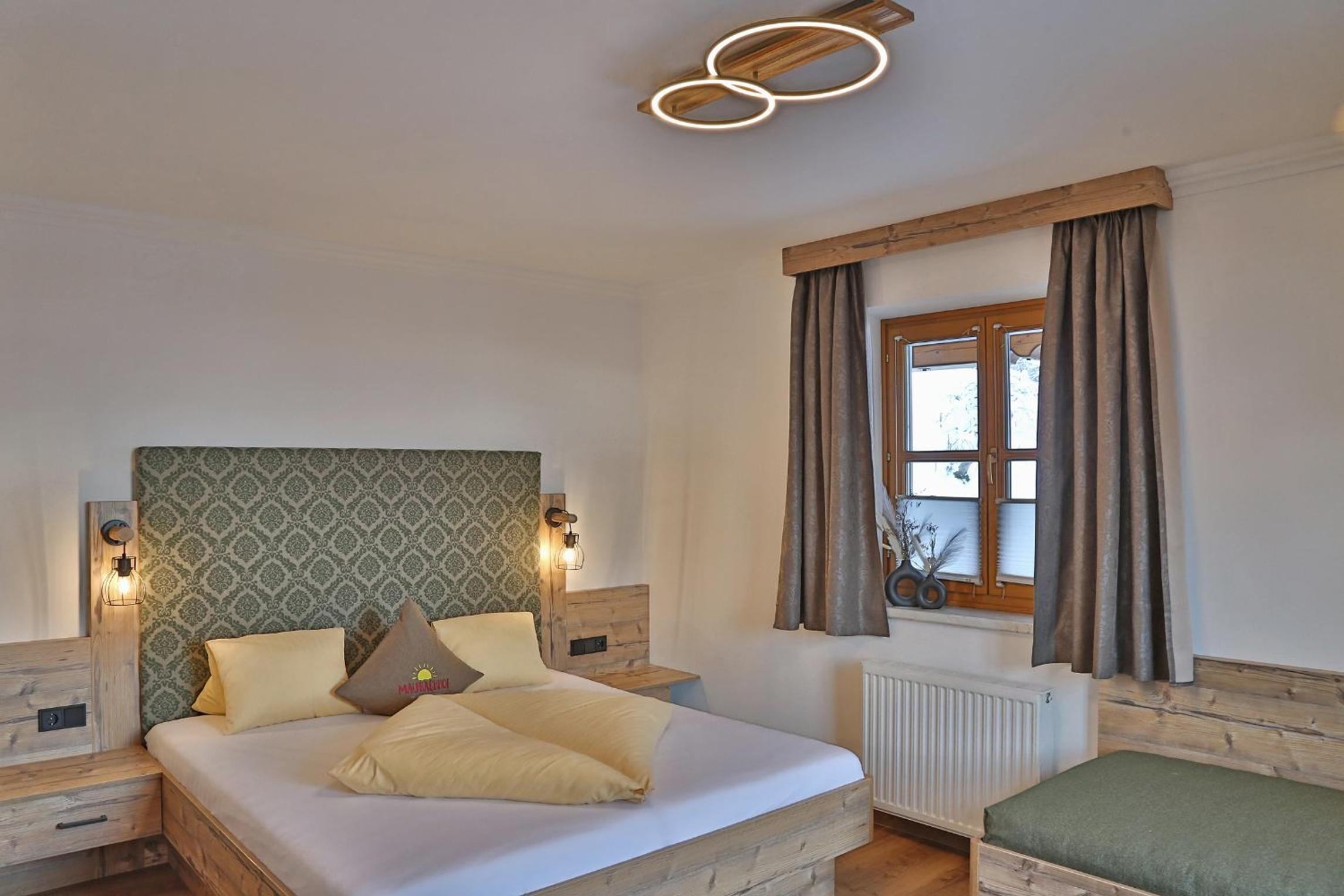 Photo 55
