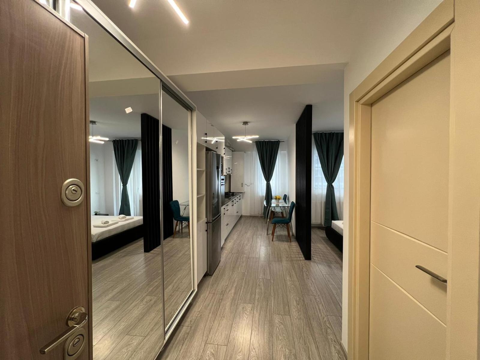 Perfect Host Palas view 5