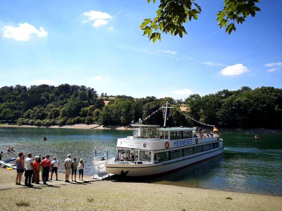 Ferienhaus LENA im Sauerland direkt am Hennesee