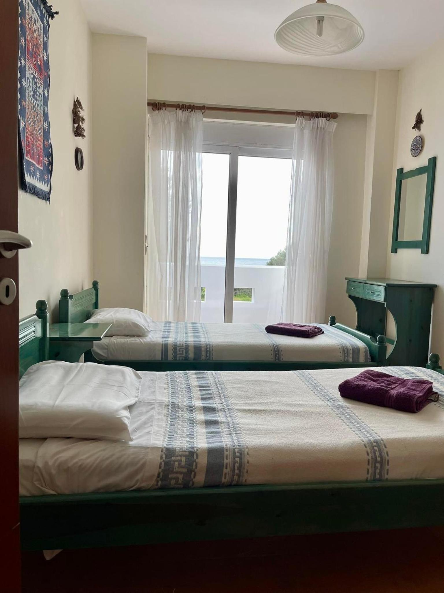 Beachfront Villa Socrates