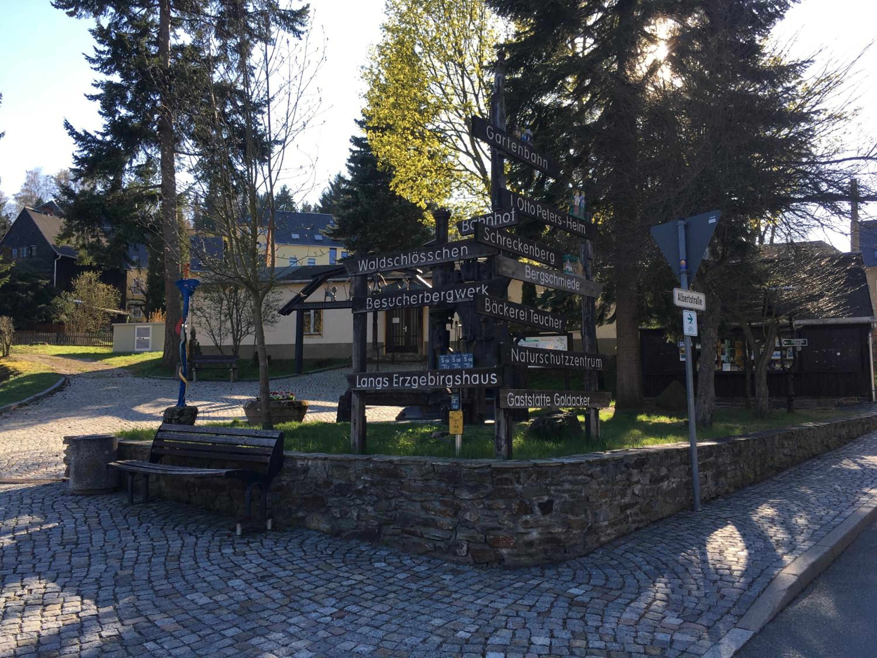 Der graue Salon