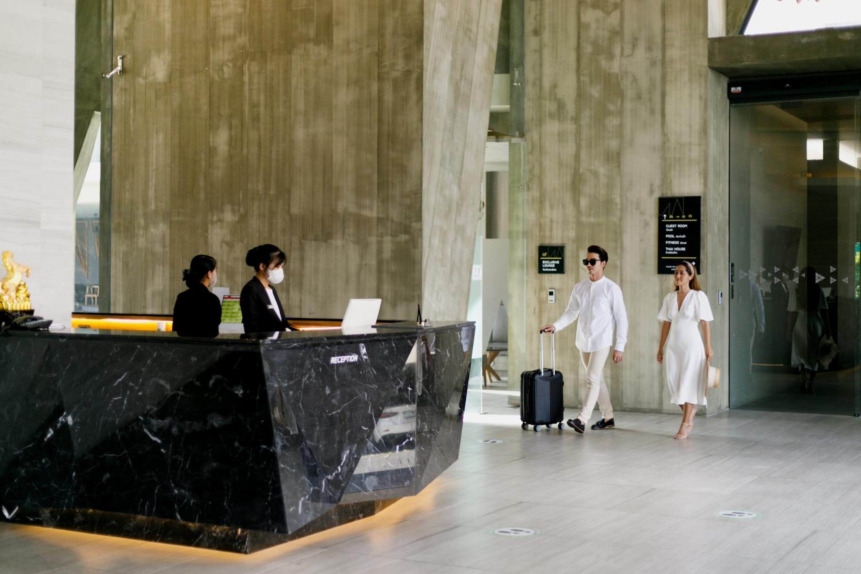 The Signature Hotel Airport 98