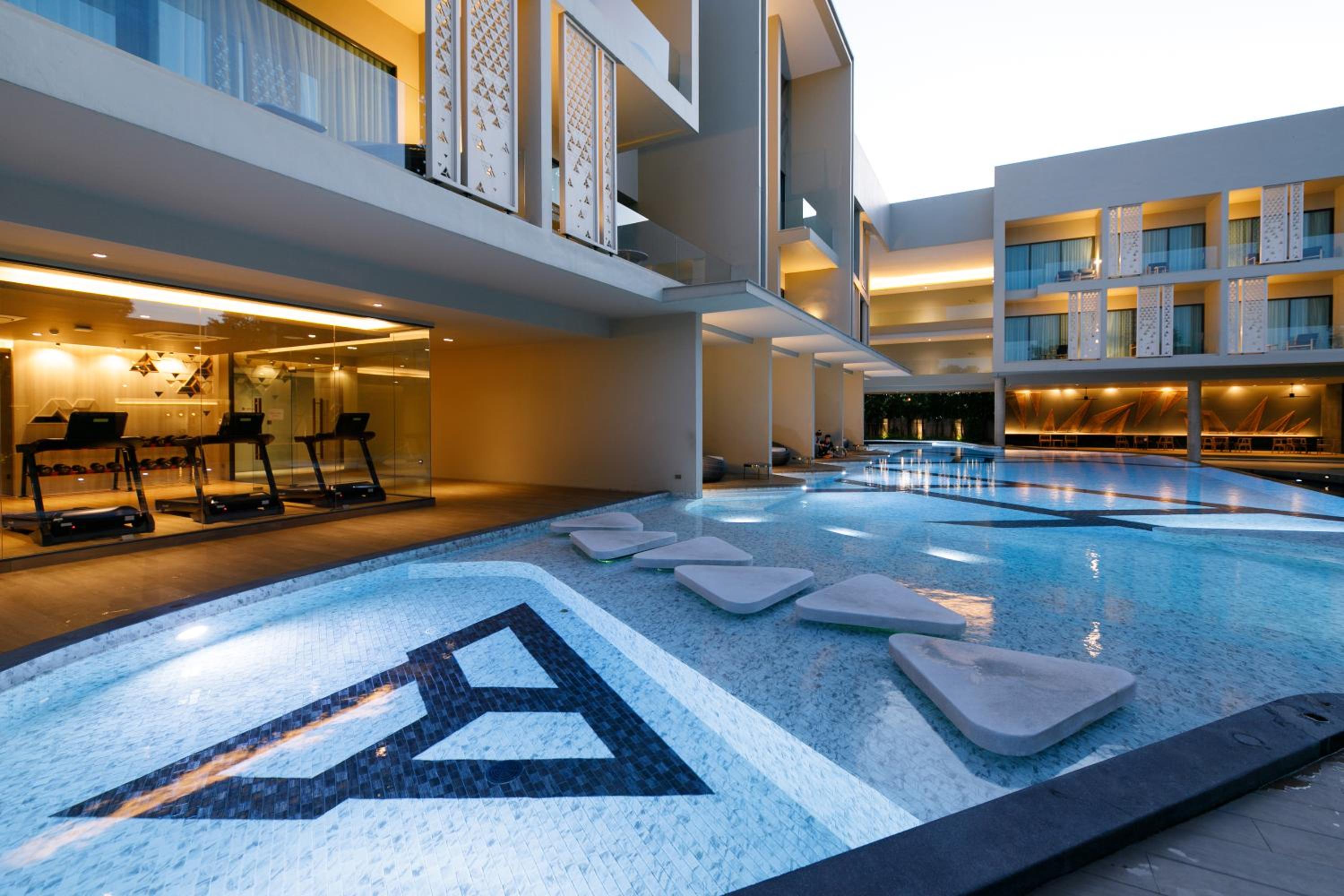The Signature Hotel Airport 95