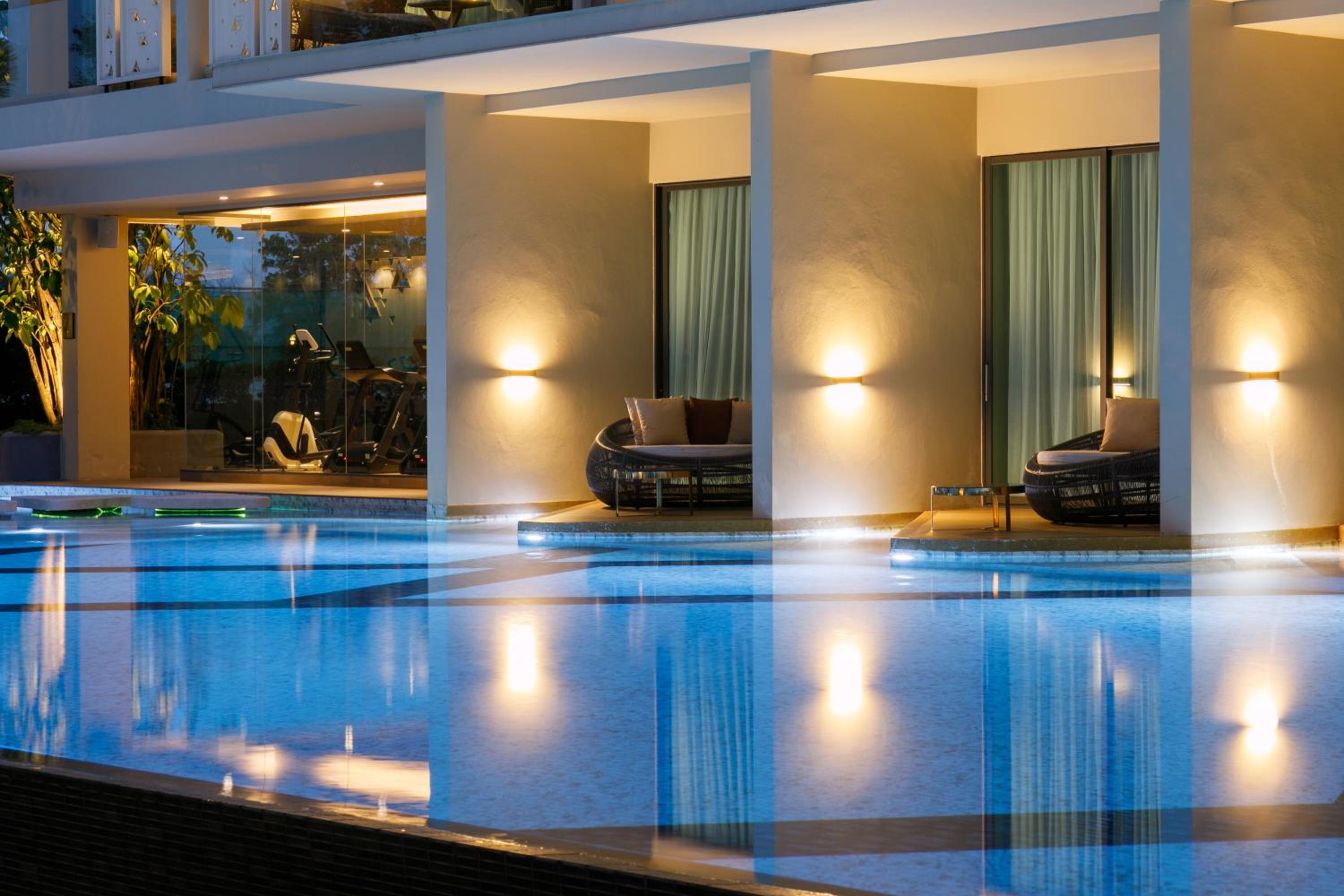 The Signature Hotel Airport 94