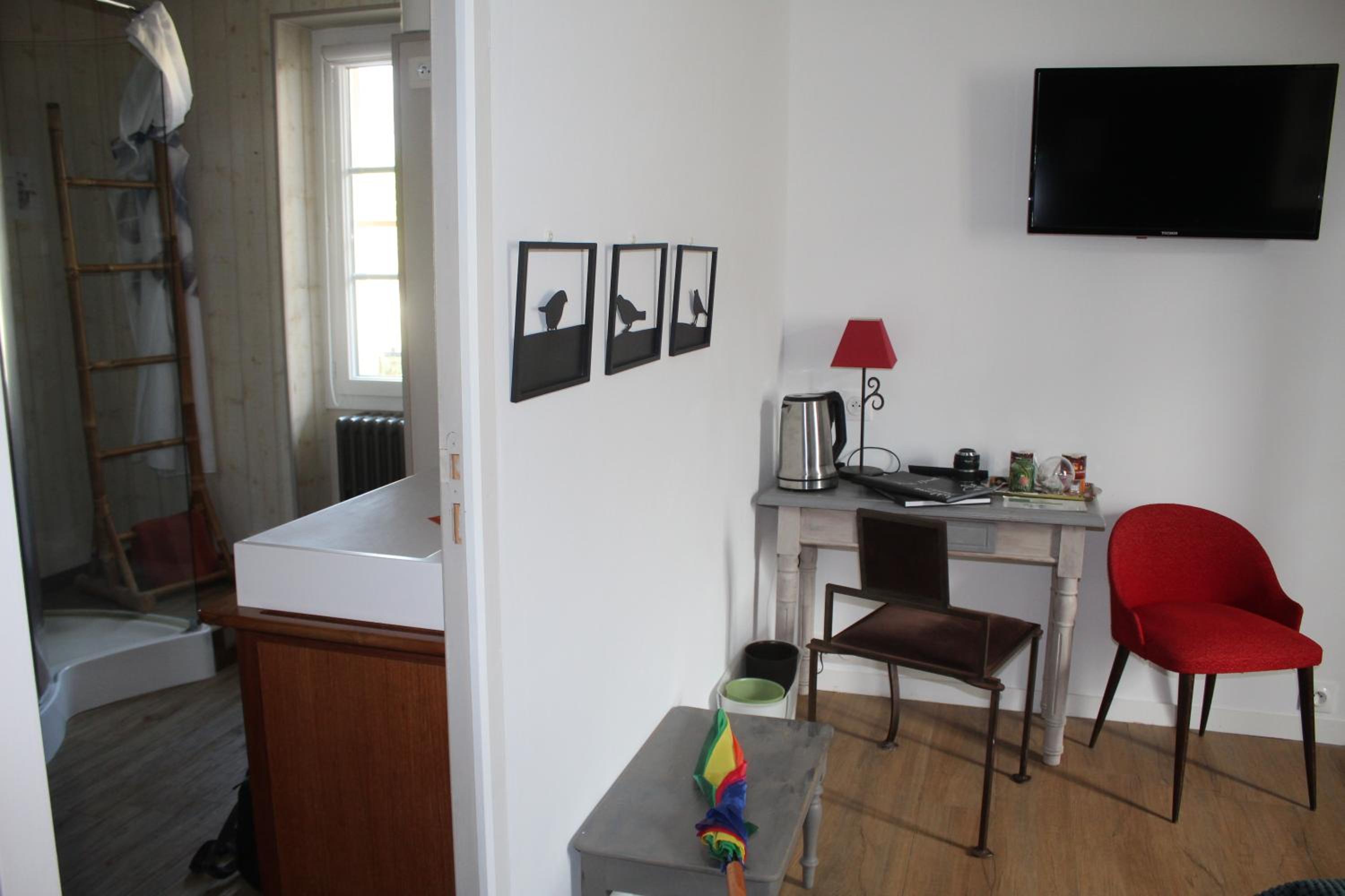 Photo 18