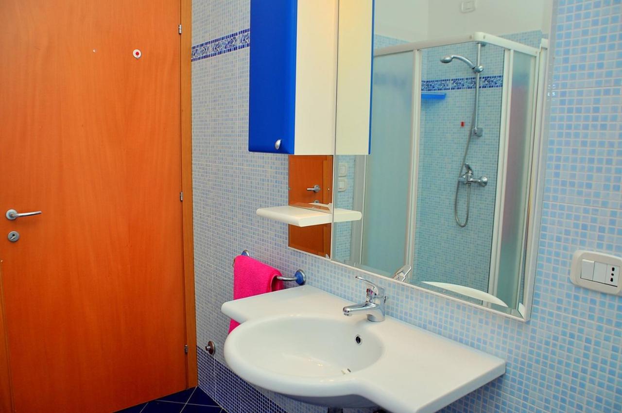 Renewed flat in a seafront building with pool