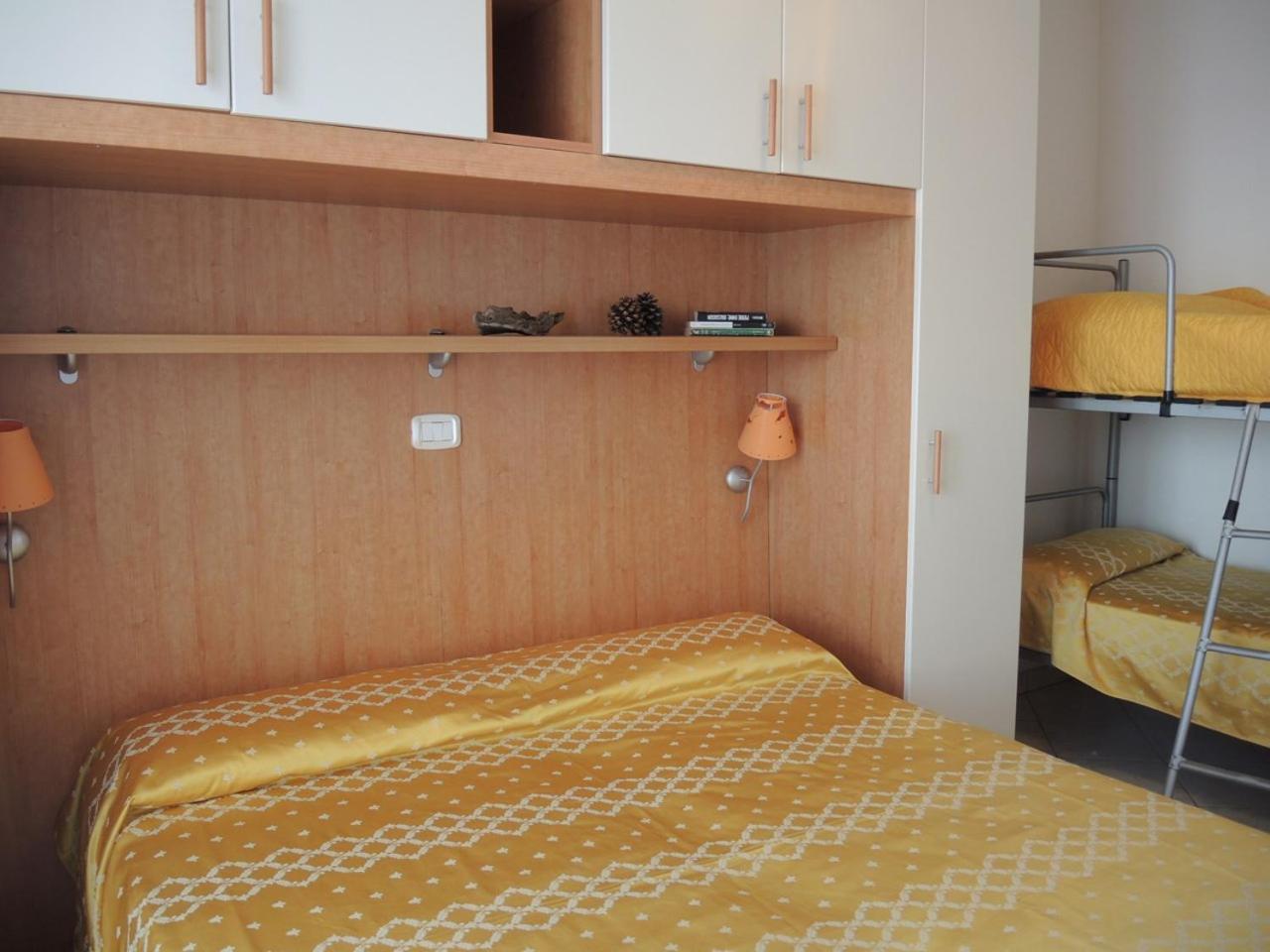 Renewed flat in a seafront building with pool