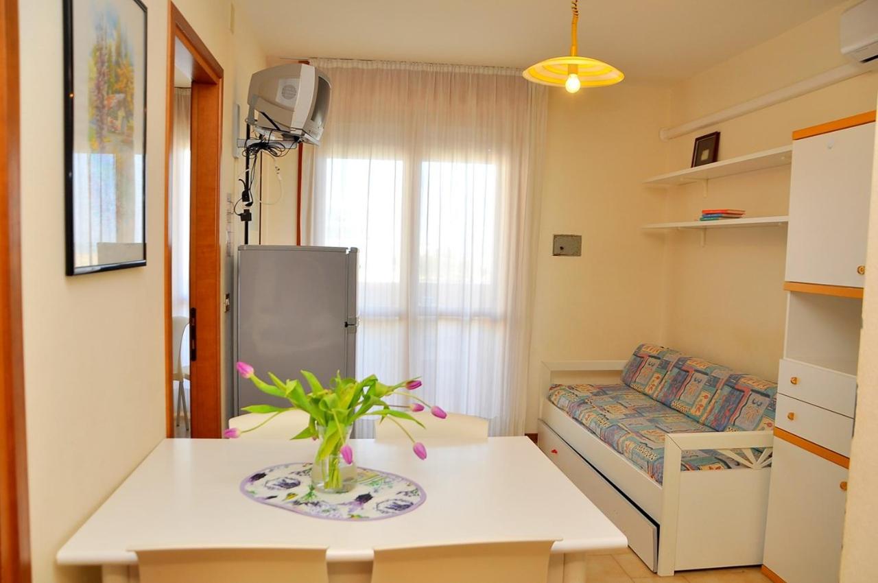 Peaceful seaside flat with pool in Bibione view 5