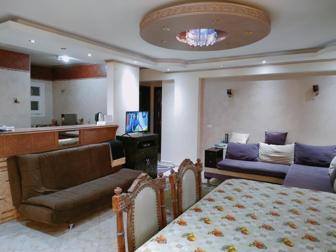 Super Deluxe apartment with 3 Bed rooms view 3