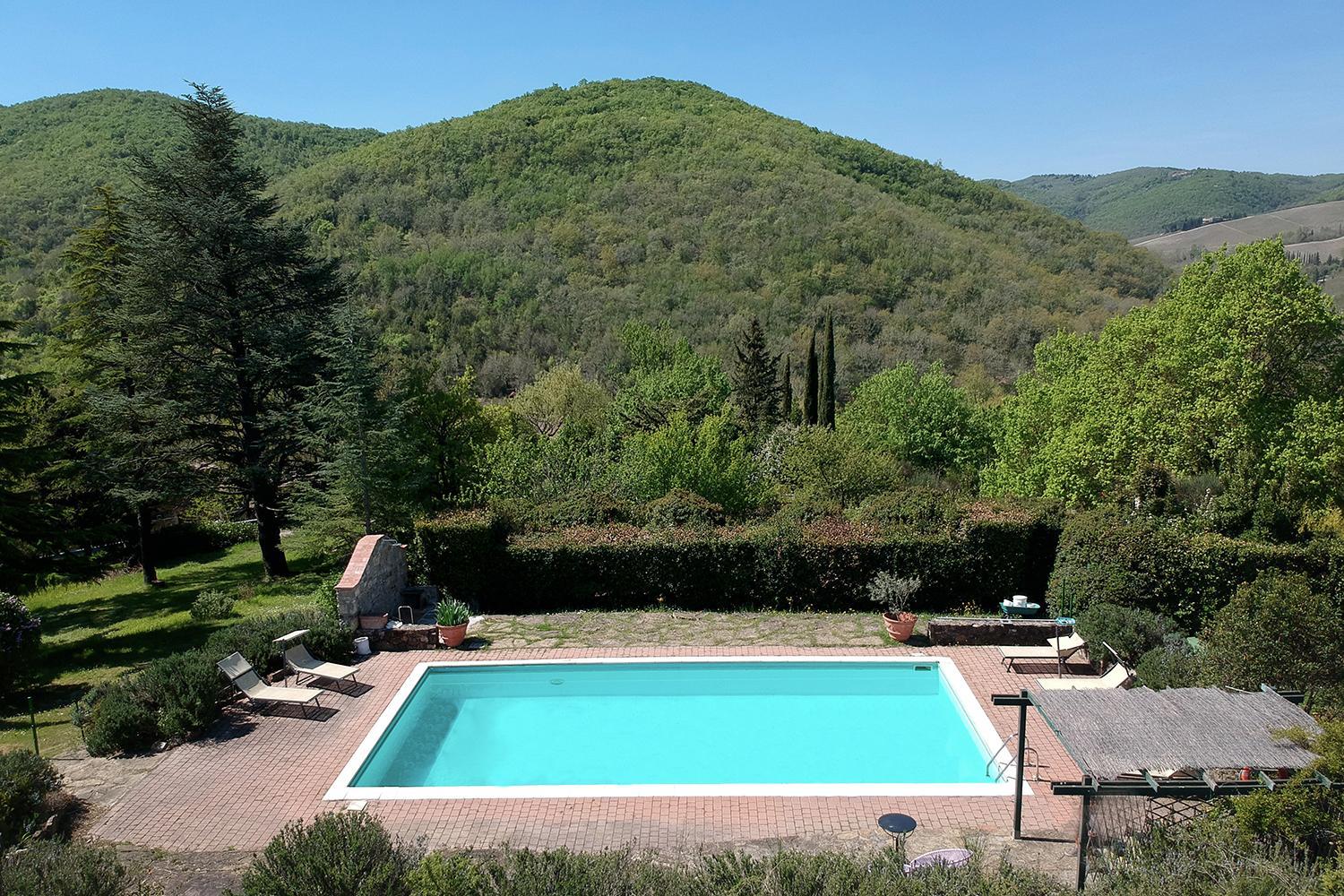 Villa Rosa Panzano view 3