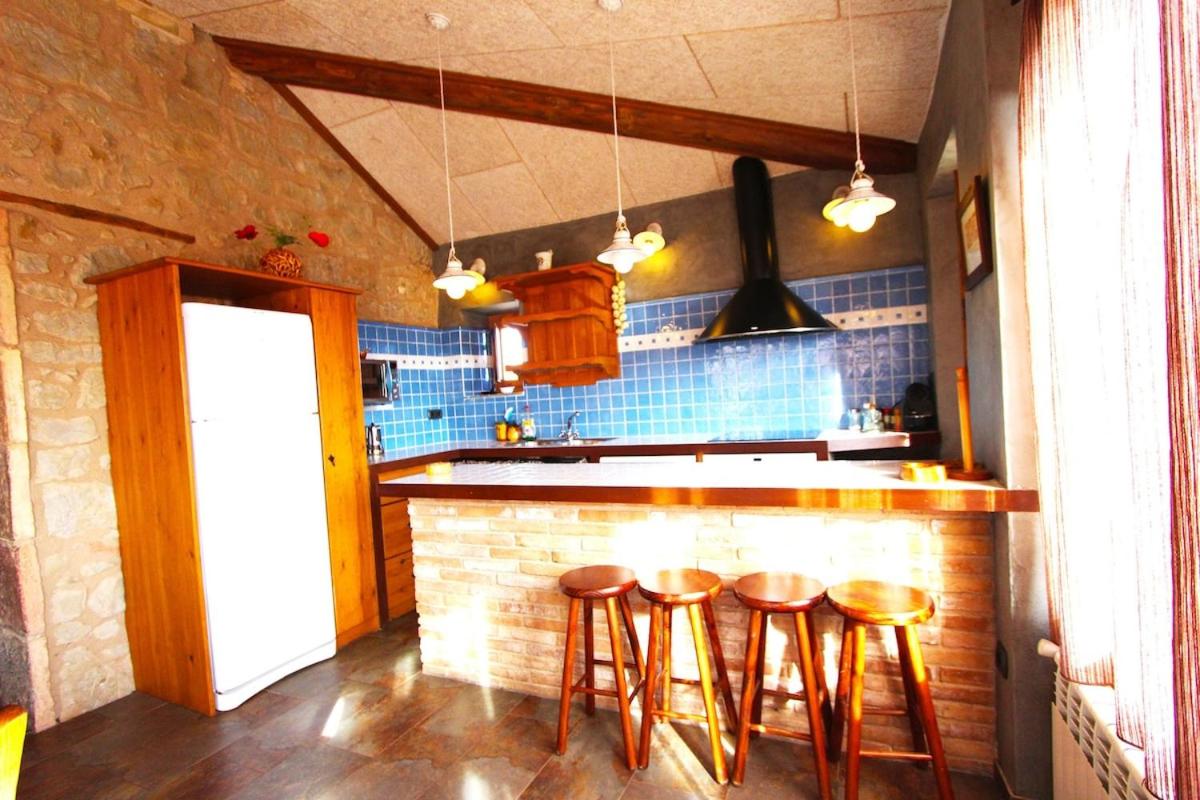 Catalunya Casas Rustic Catalan countryside villa with private pool!