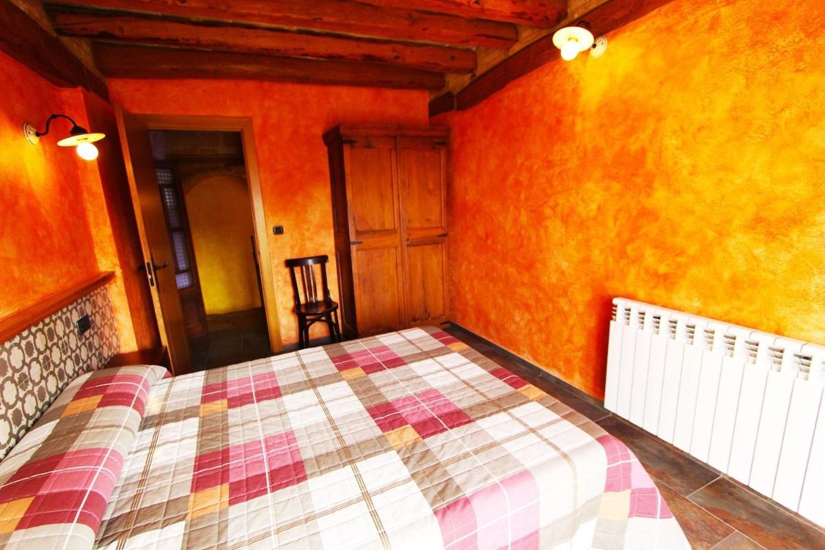 Catalunya Casas Rustic Catalan countryside villa with private pool!
