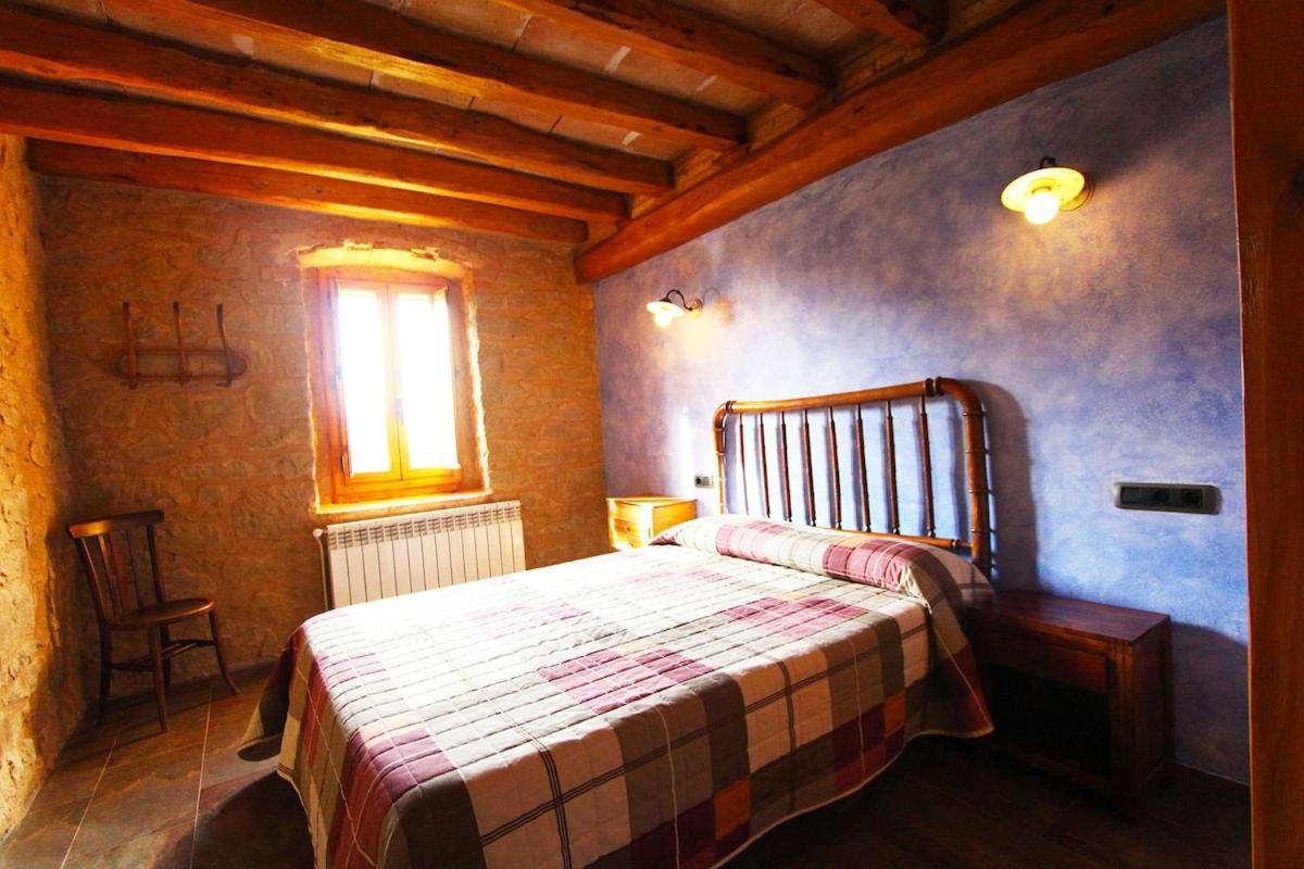Catalunya Casas Rustic Catalan countryside villa with private pool!