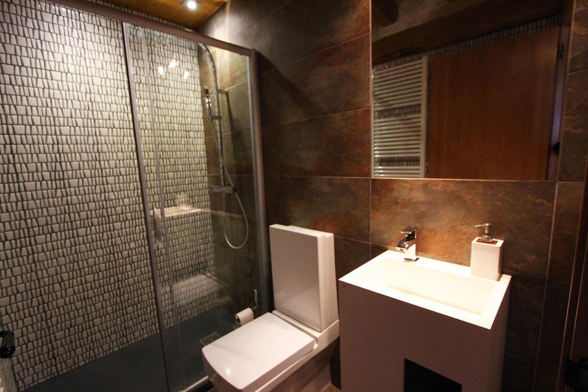 Catalunya Casas Rustic Catalan countryside villa with private pool!