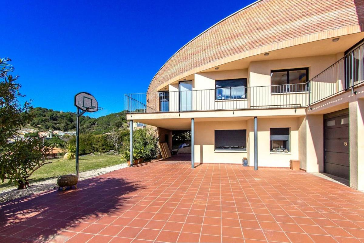Catalunya Casas Stunning modern villa and just half hour to Barcelona! view 5