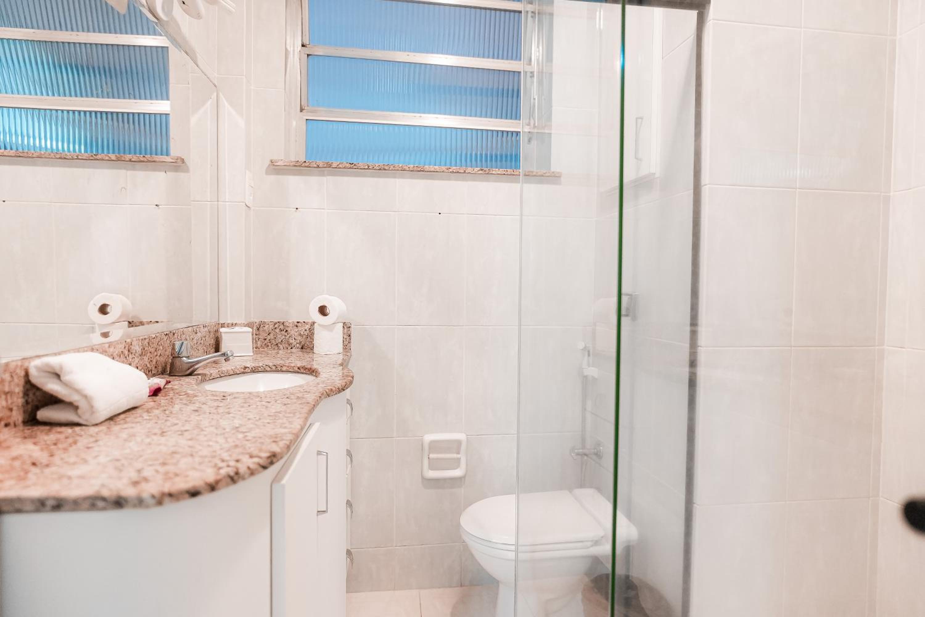Apartamento confortável na quadra da praia