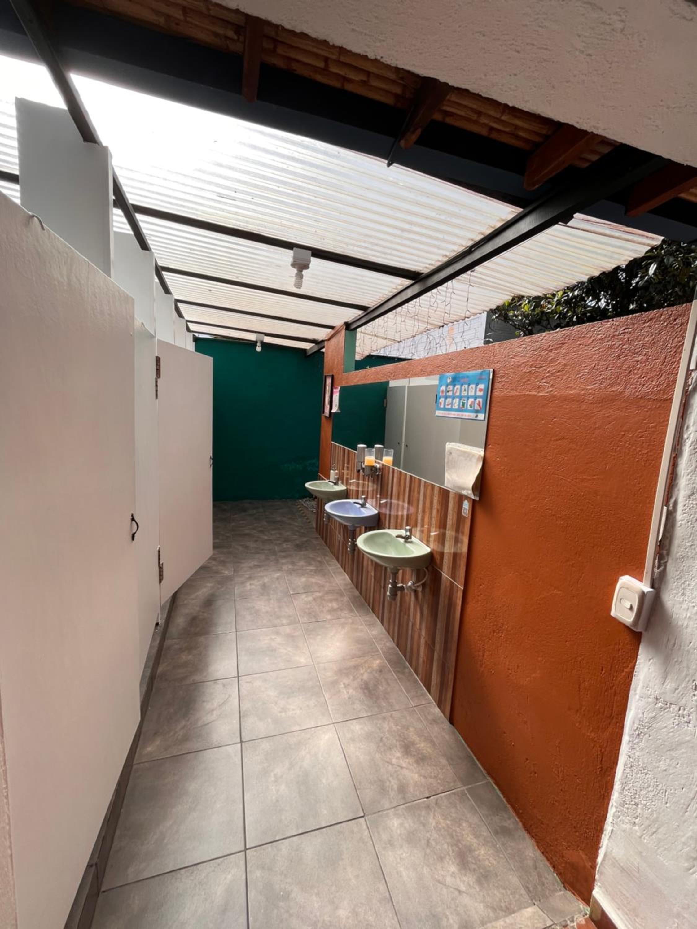 Yolo Hostel Medellin