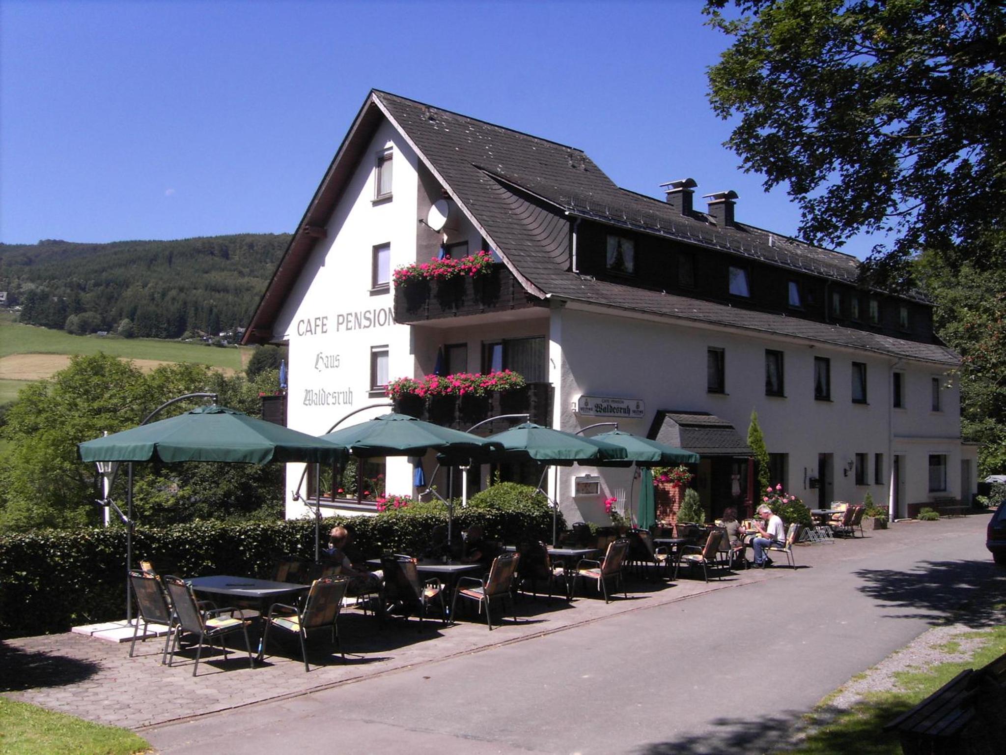Cafe-Pension Waldesruh en Willingen