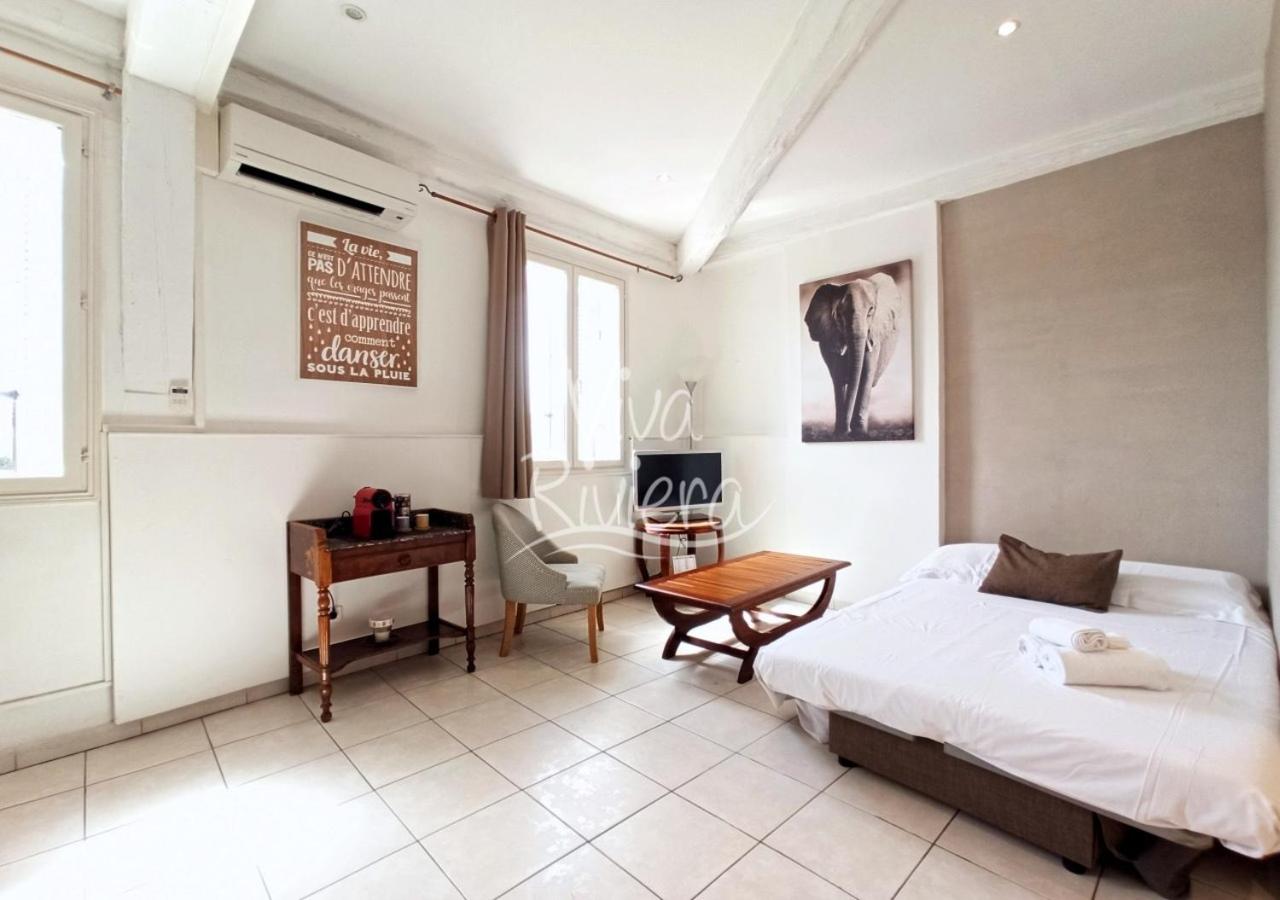 Viva Riviera Central 1 Bedroom Place Gambetta view 4