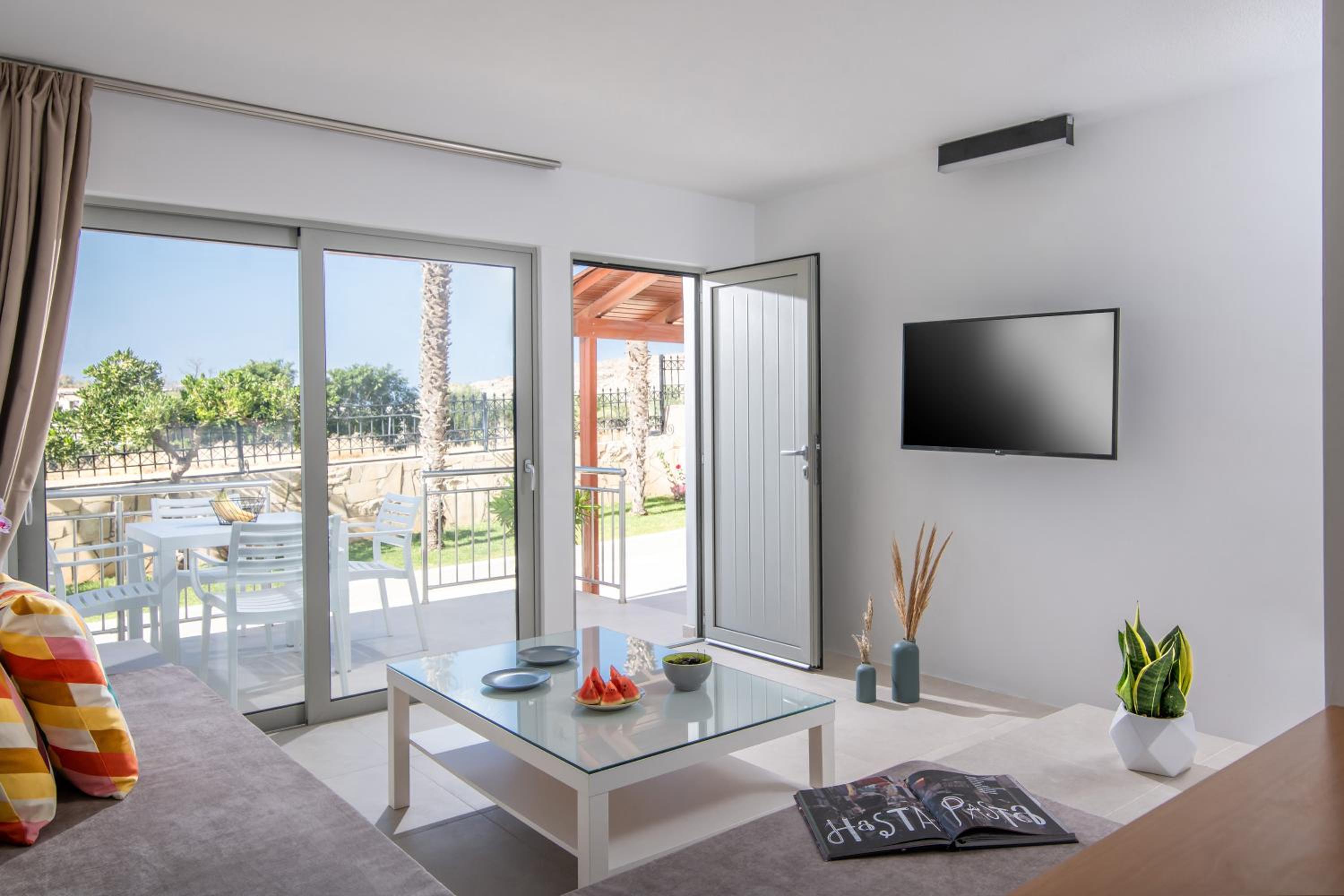Ariadni Apartments view 5