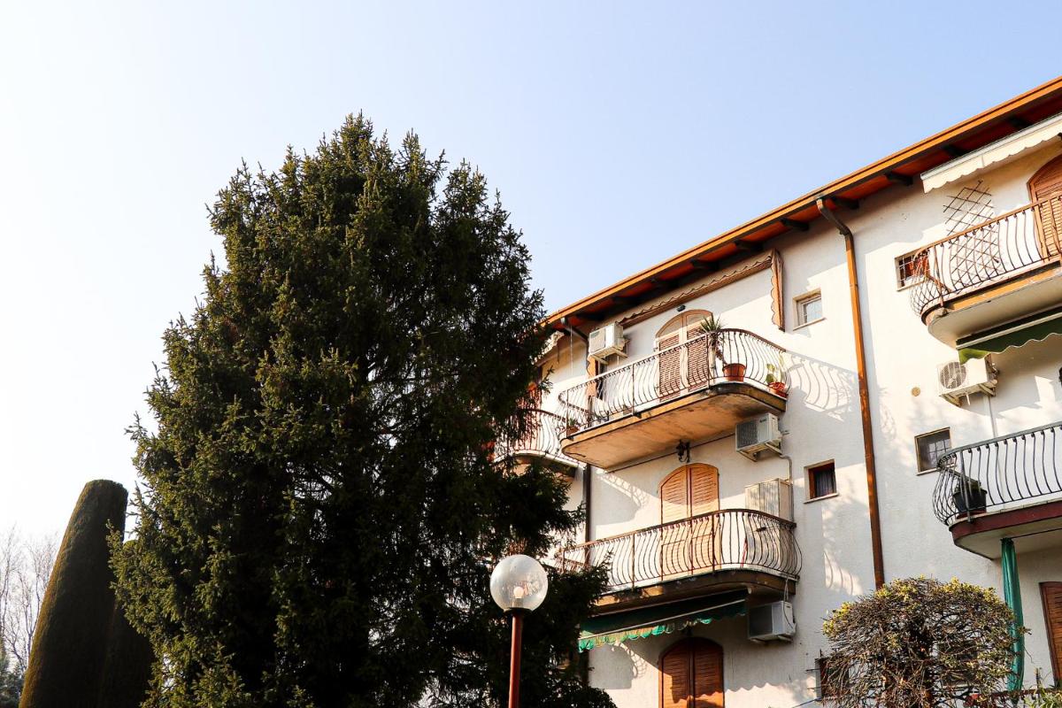 Casa Mirra