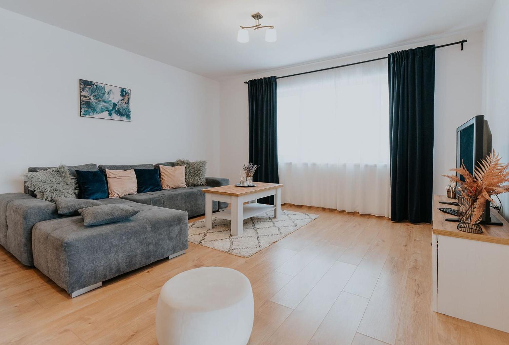 Lotus Apartman II view 2