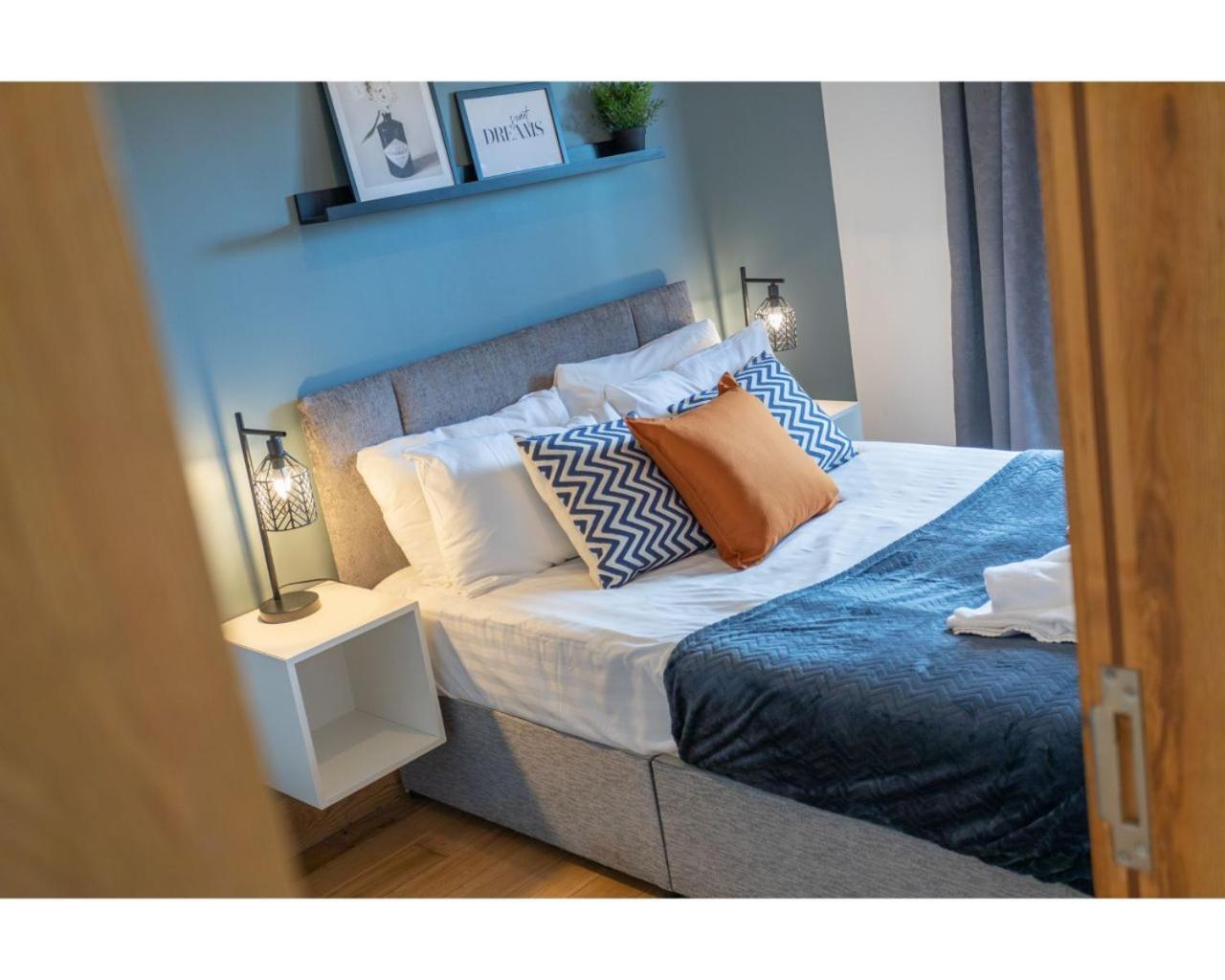 Central Belfast Apartments Eden