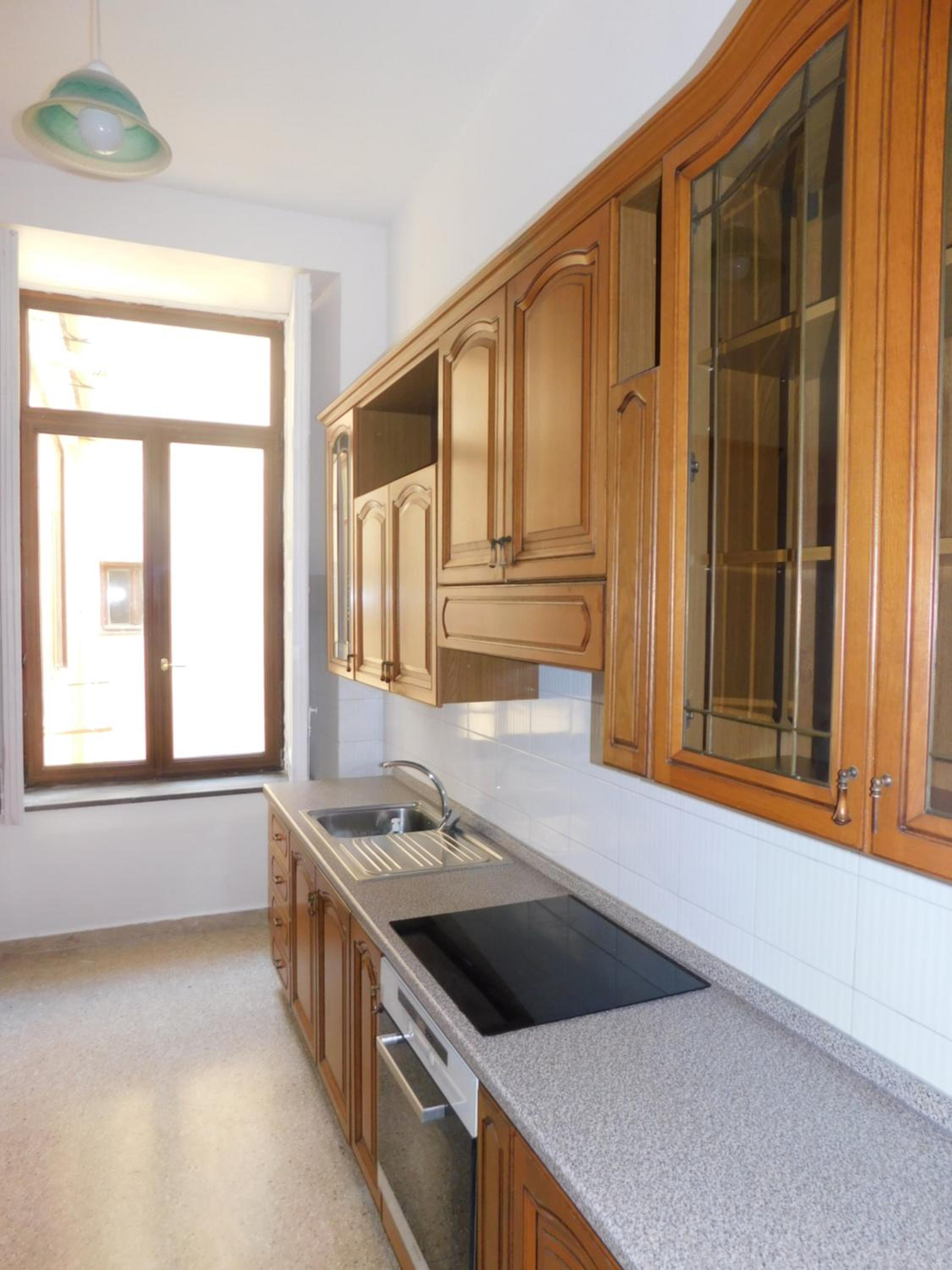 Plaza Apartment photo 4