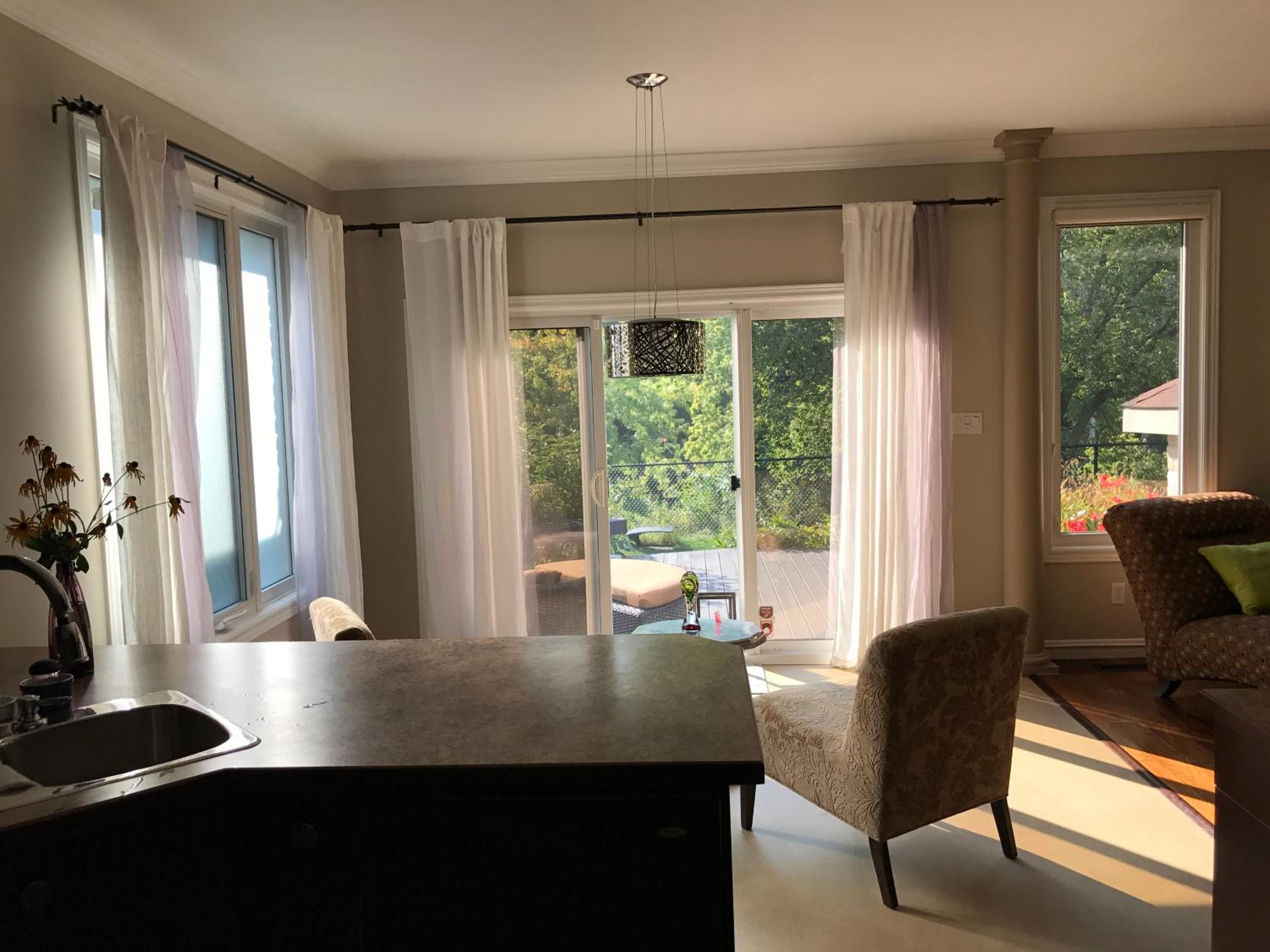 Cozy Luxury on the Thames in Ontario!