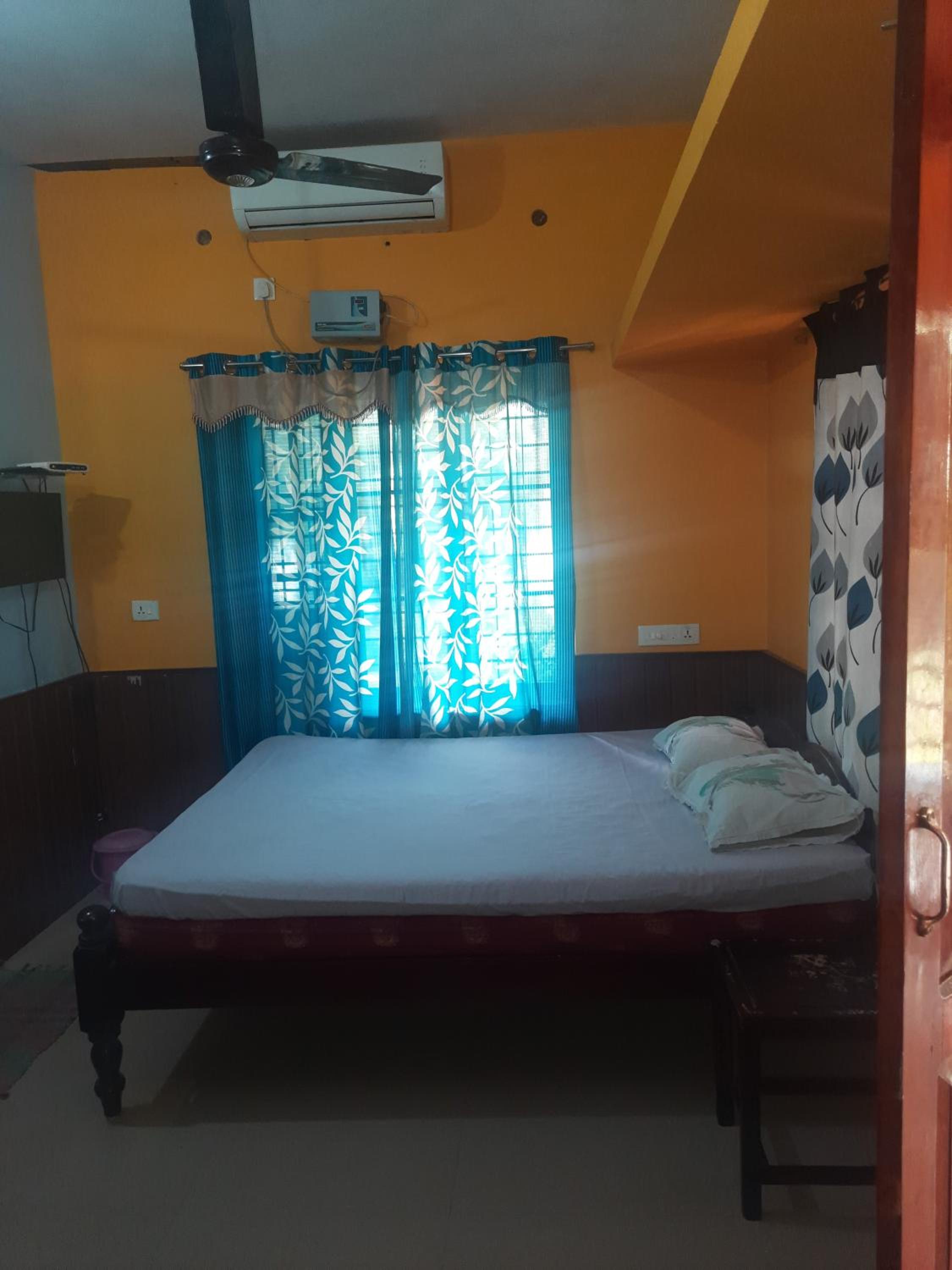 NAVENDU HOMESTAY