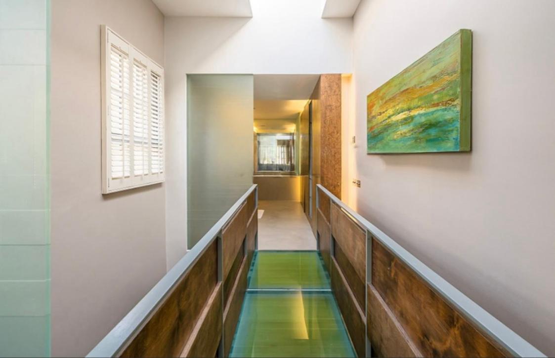 Unique,architecturally acclaimed,Notting Hill home