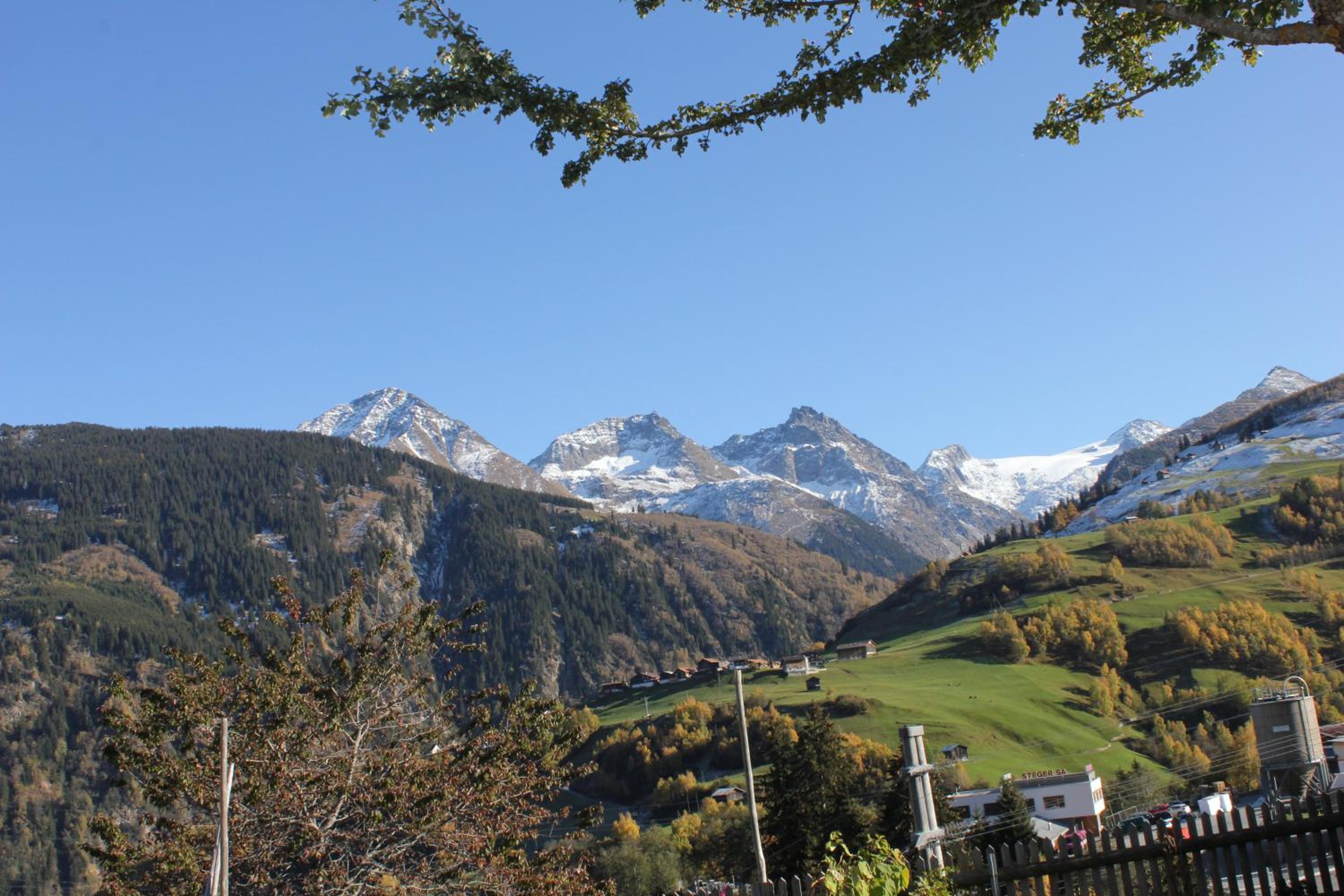 Photo 16