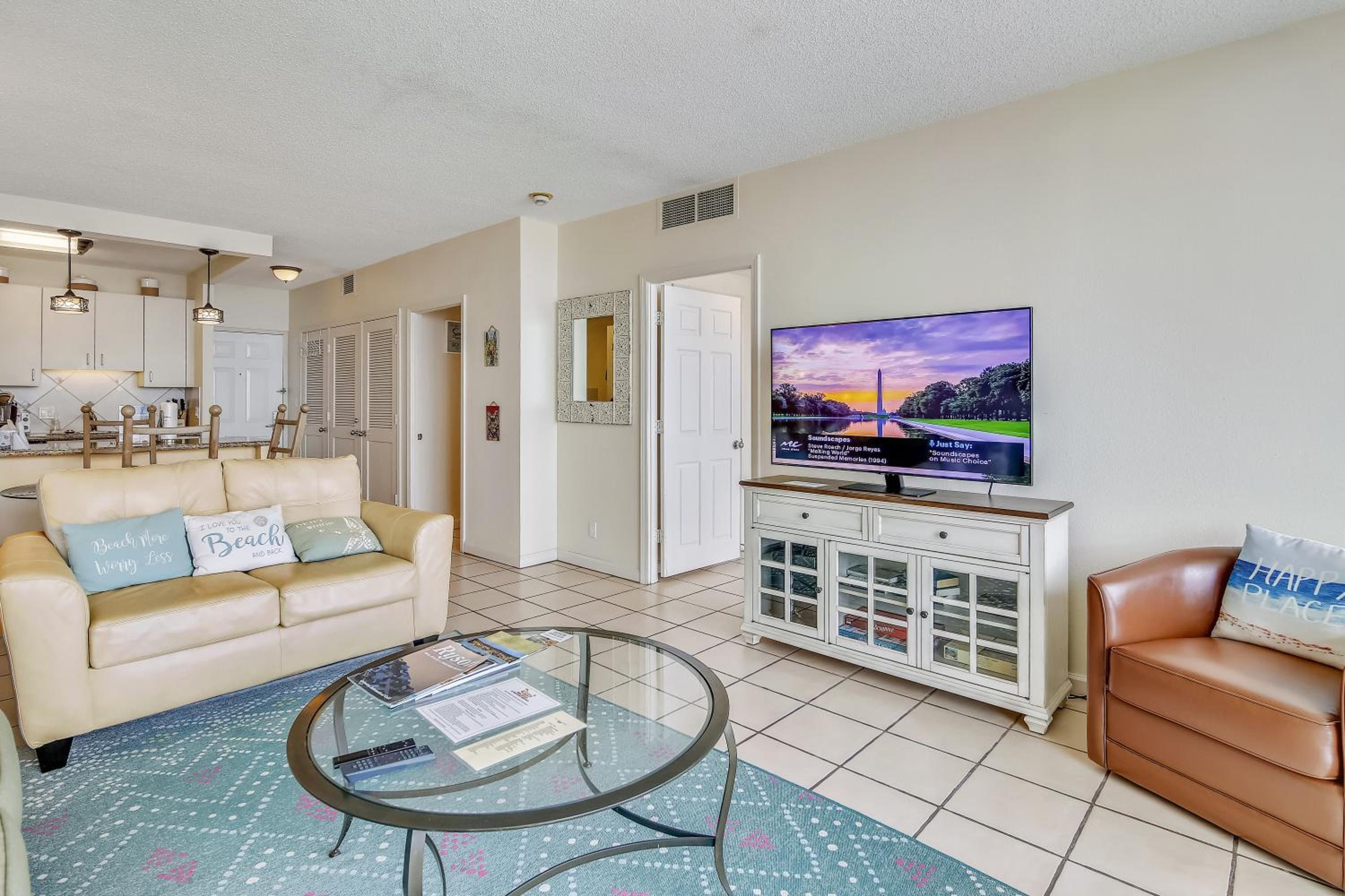 Galvestonian 1002-Beachfront Getaway