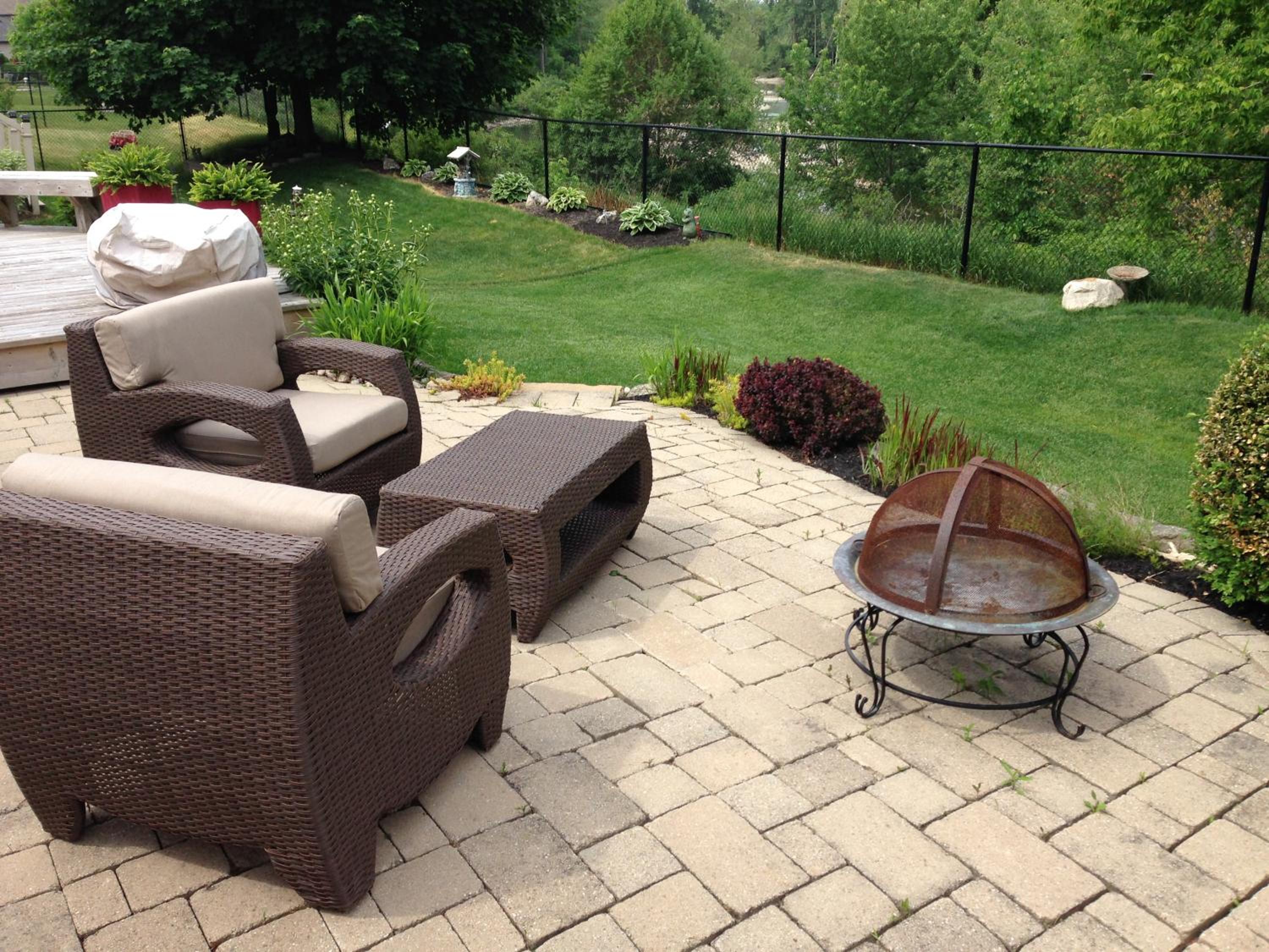 Cozy Luxury on the Thames in Ontario!