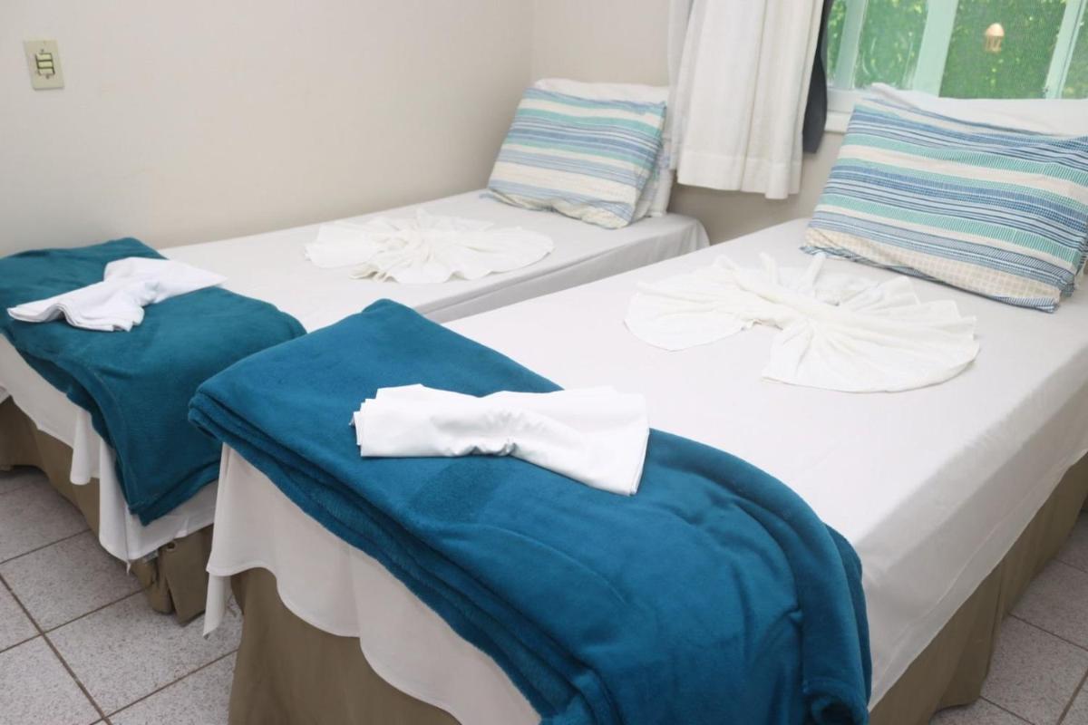 PRAIA DE TAPERAPUA - Flat em Condominio a 300 metros da praia