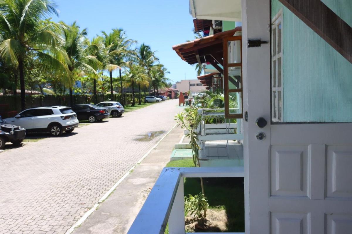 PRAIA DE TAPERAPUA - Flat em Condominio a 300 metros da praia
