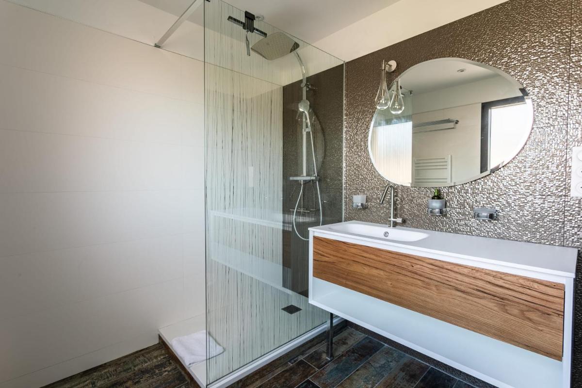 Villa Ty Laouen- Maison moderne 3 chambres jardin view 5