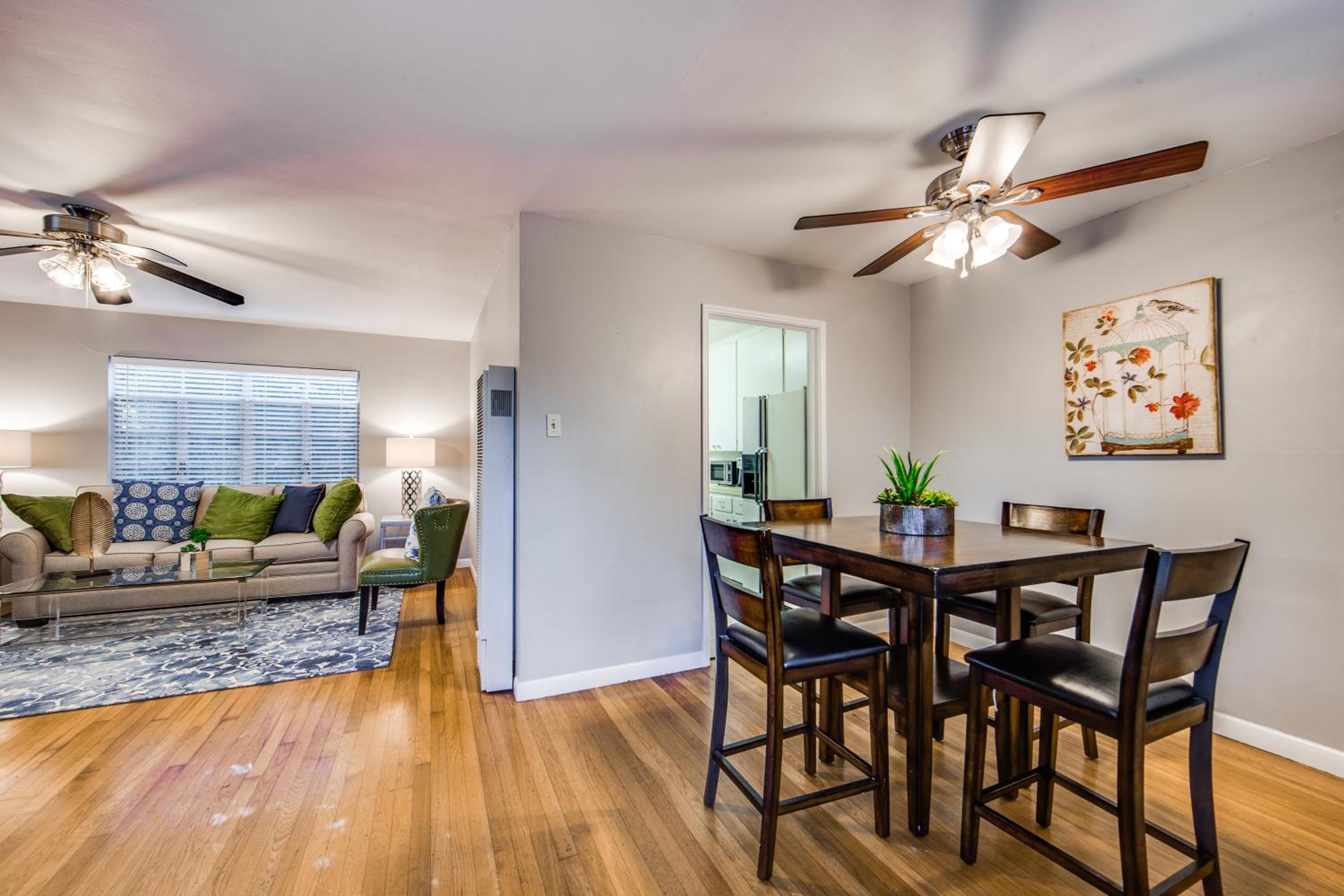 Classy Mid-Century Townhome in Alamo Heights view 5