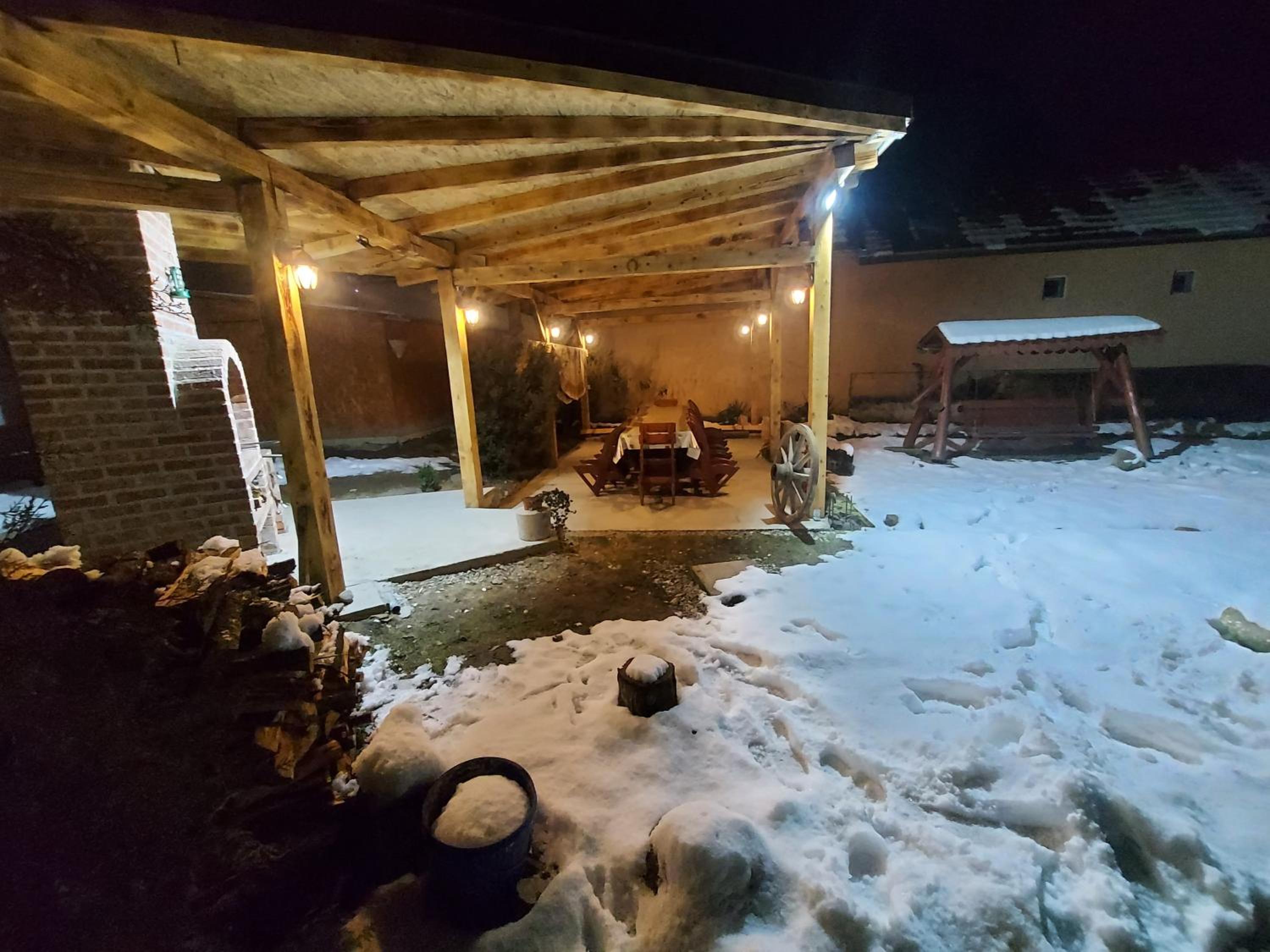 Casa de vacanta in Tara Fagarasului view 5