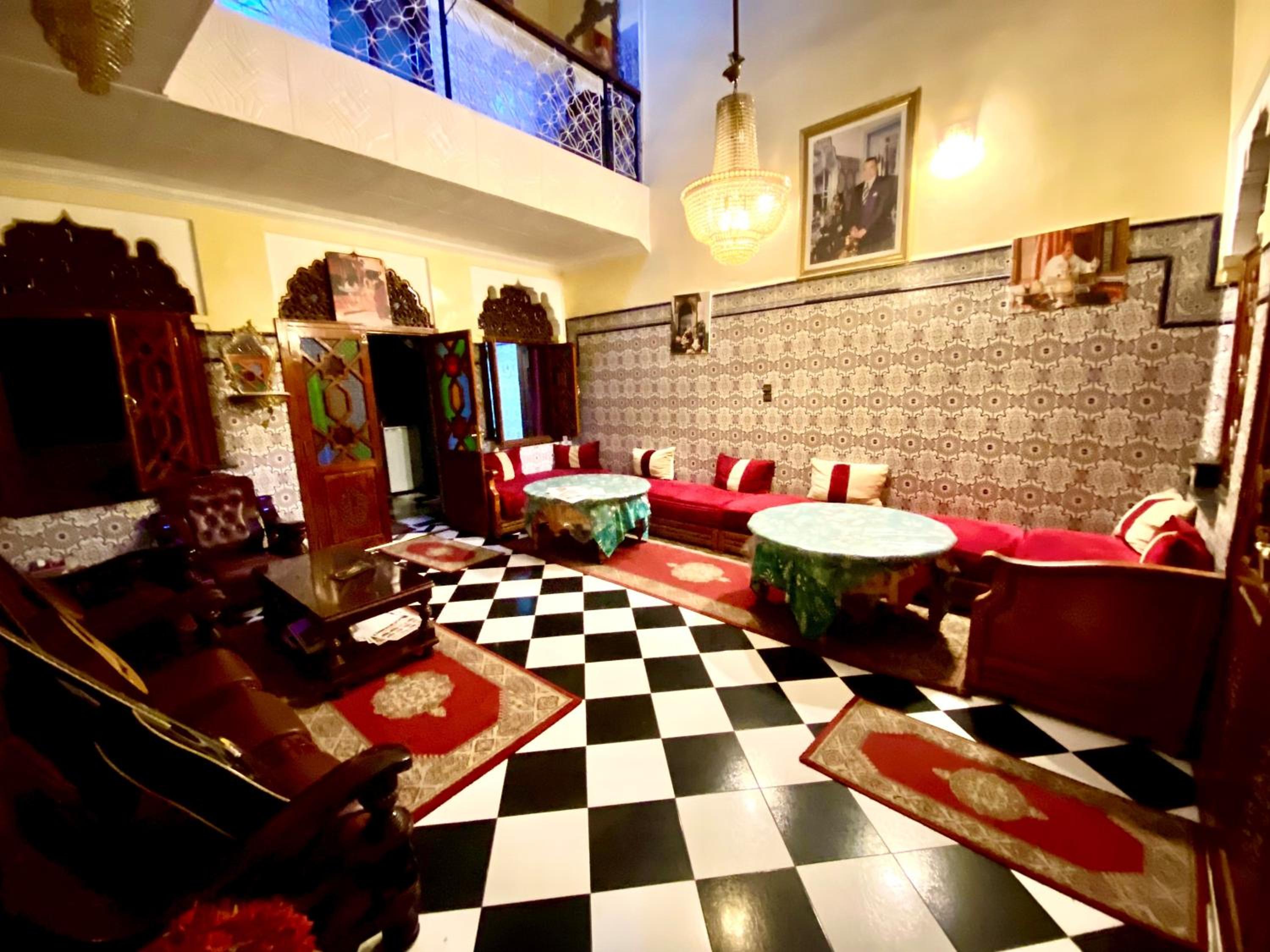 lounge