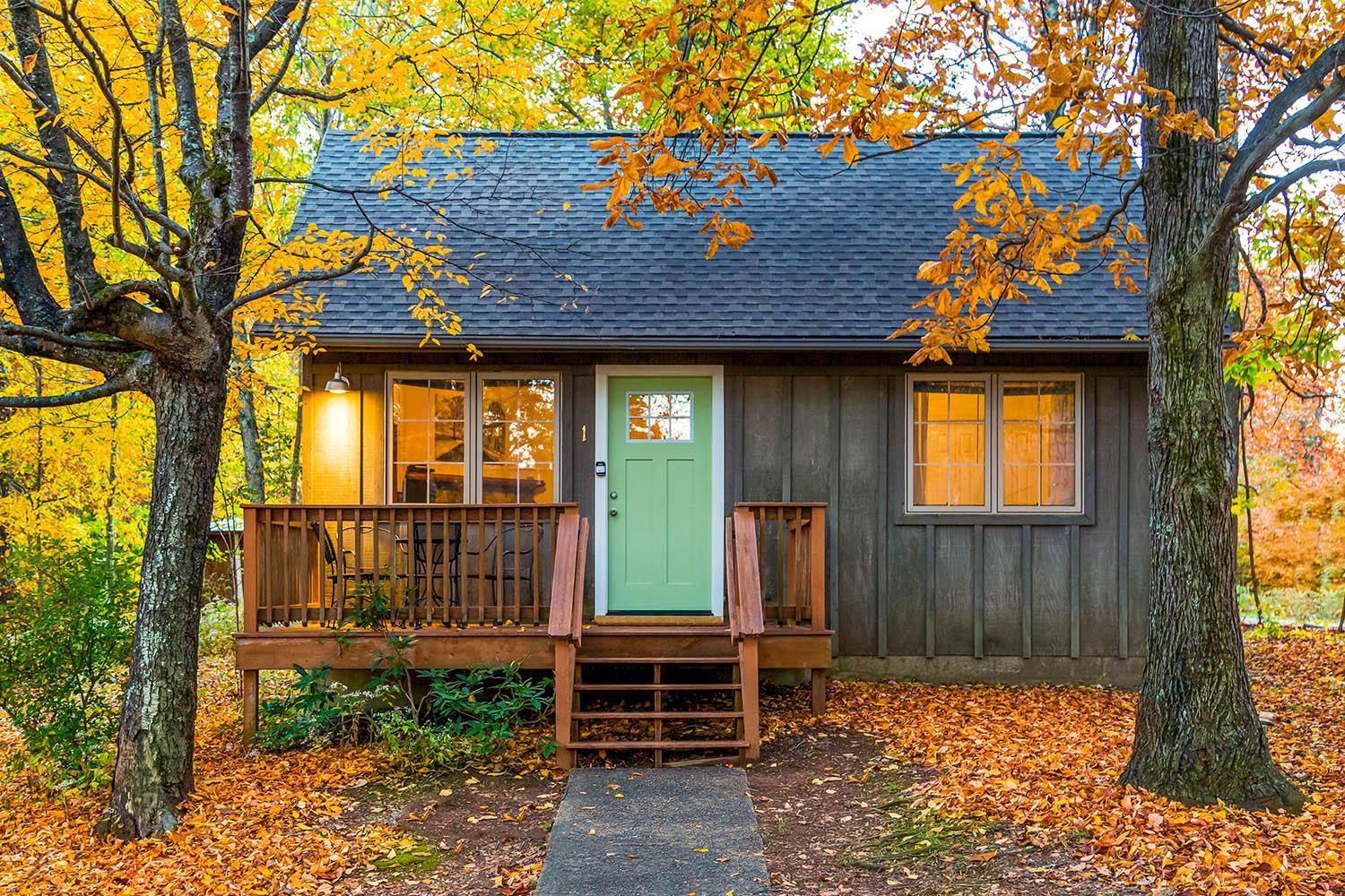 Love Ridge Mountain Lodging view 4