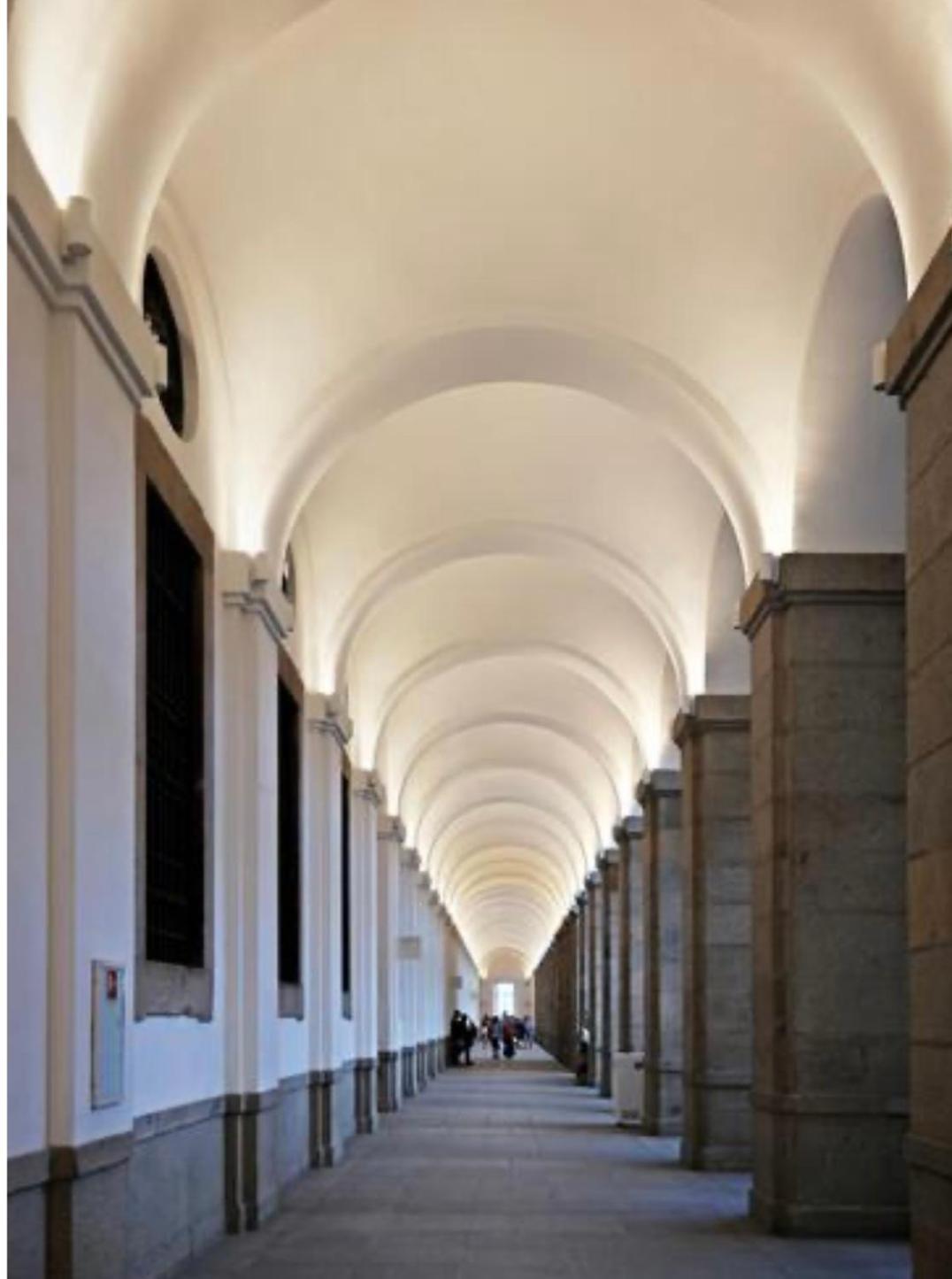 Reina Sofía Museum House