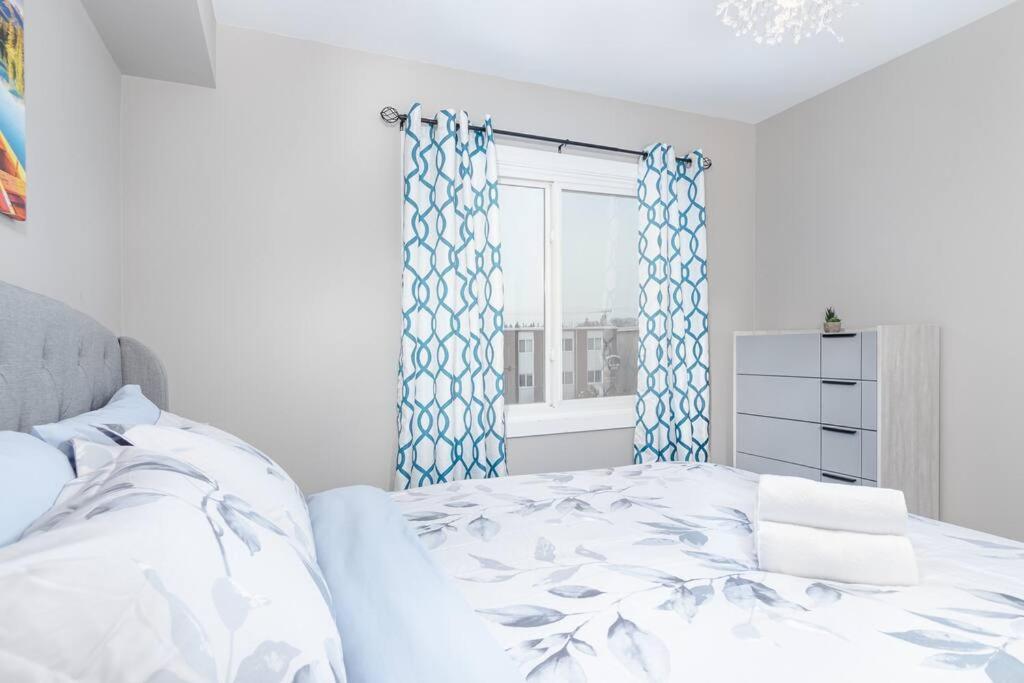 Modern & Stylish 1-Bedroom Unit