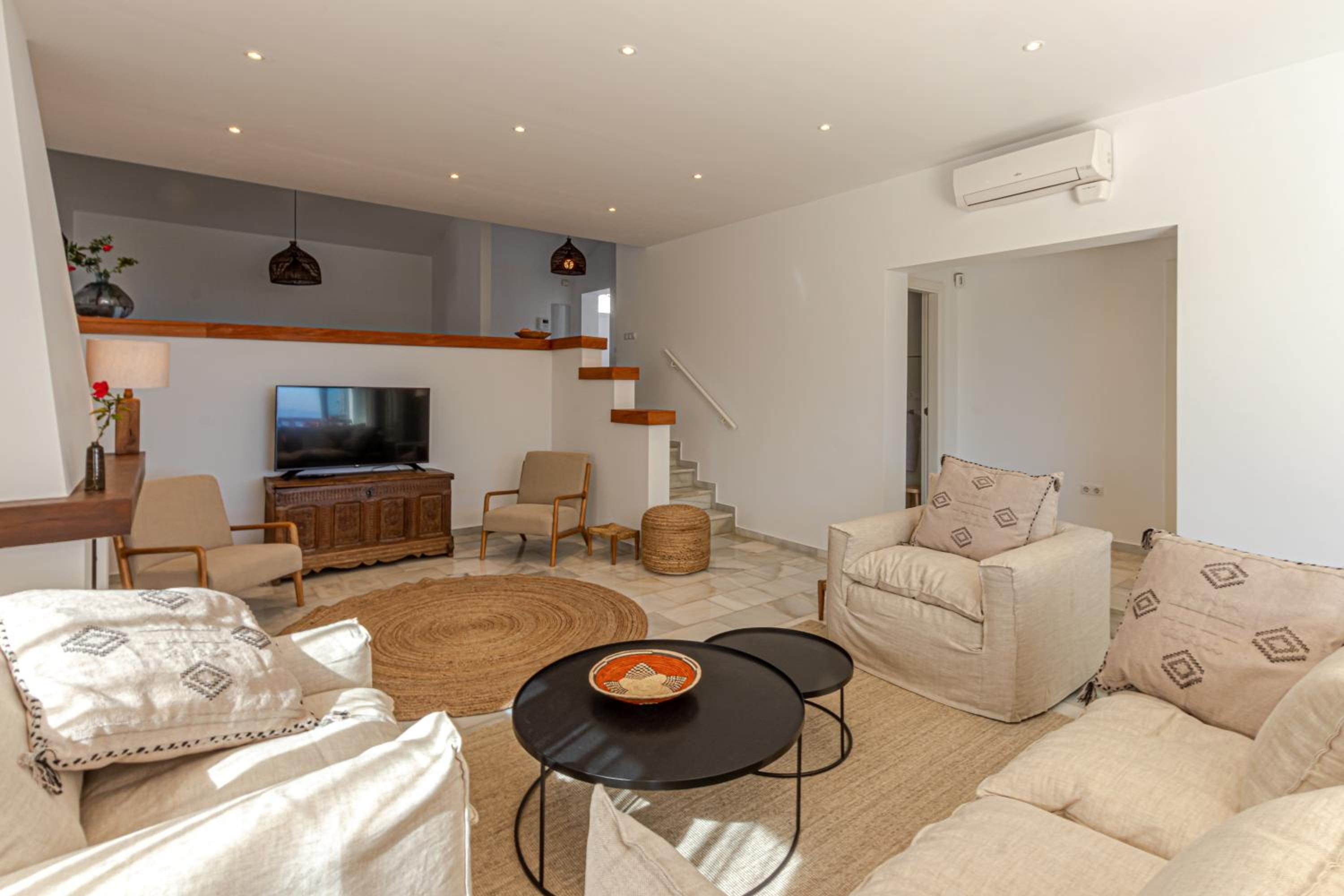 Luxury Villa Andalucia Seaview Private Pool close to Centre