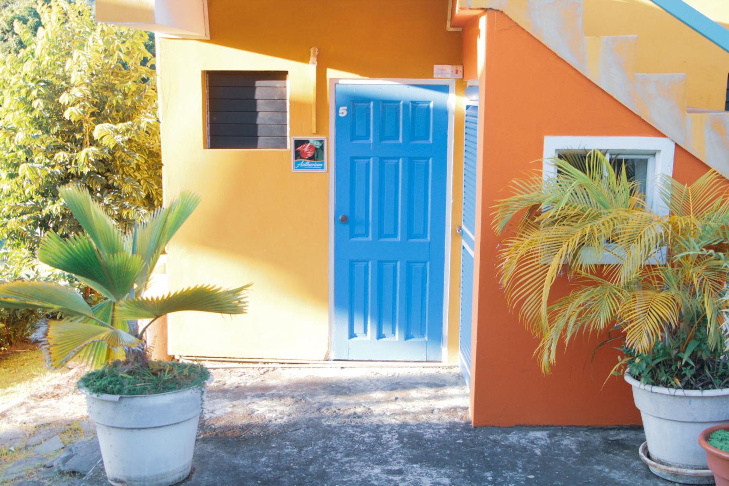Buttercup Cottage Apartments